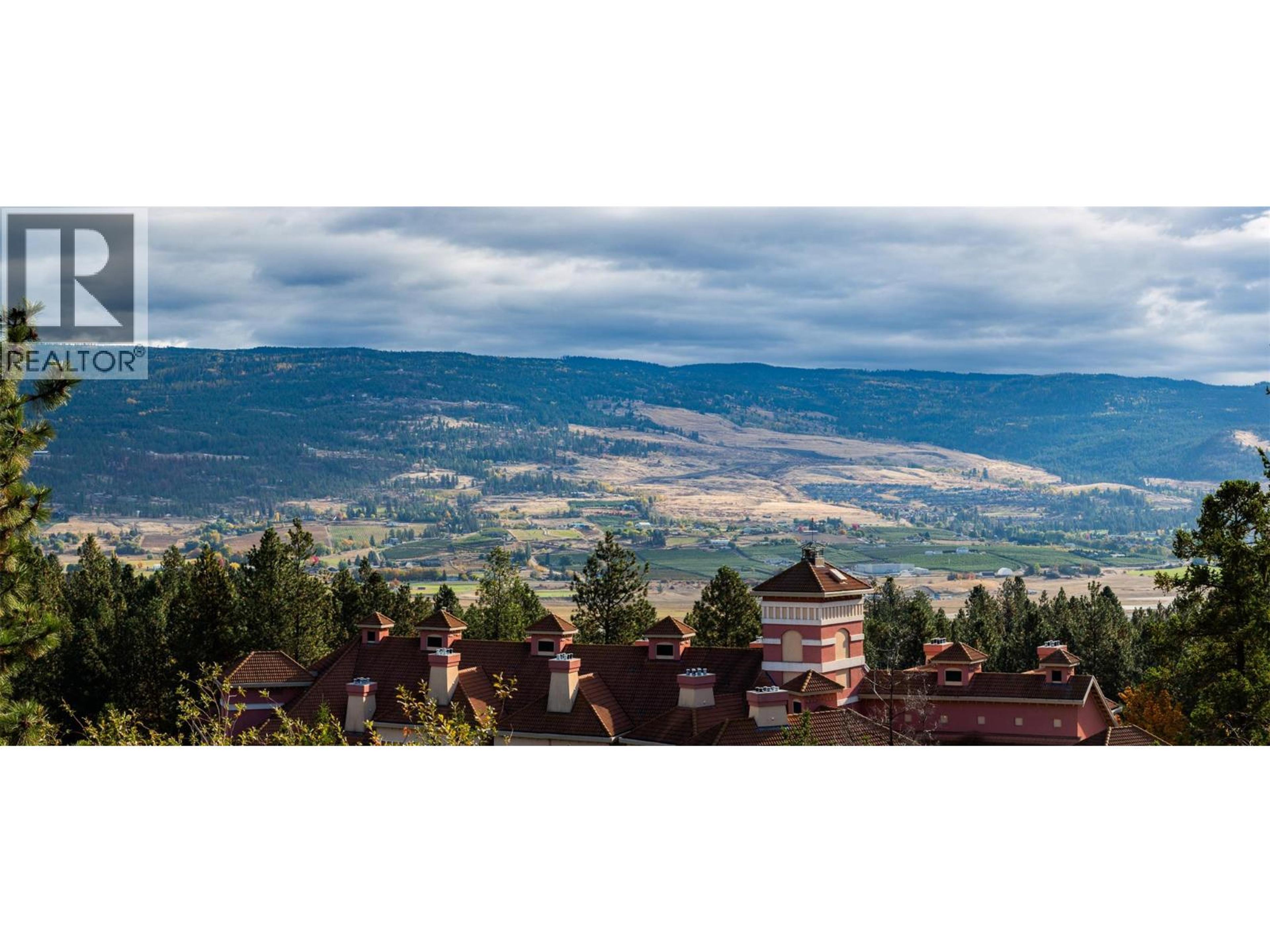 #1514 1875 COUNTRY CLUB DRIVE - 35