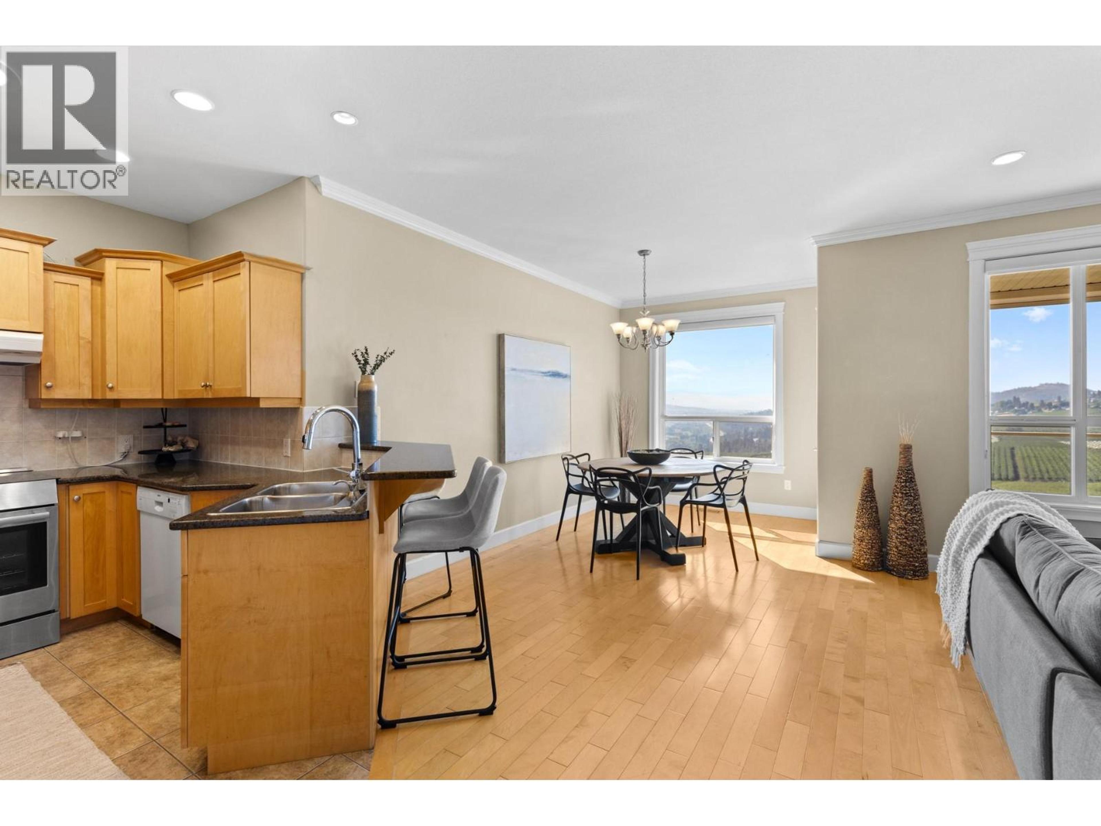 2591 LAKE BREEZE COURT - 13