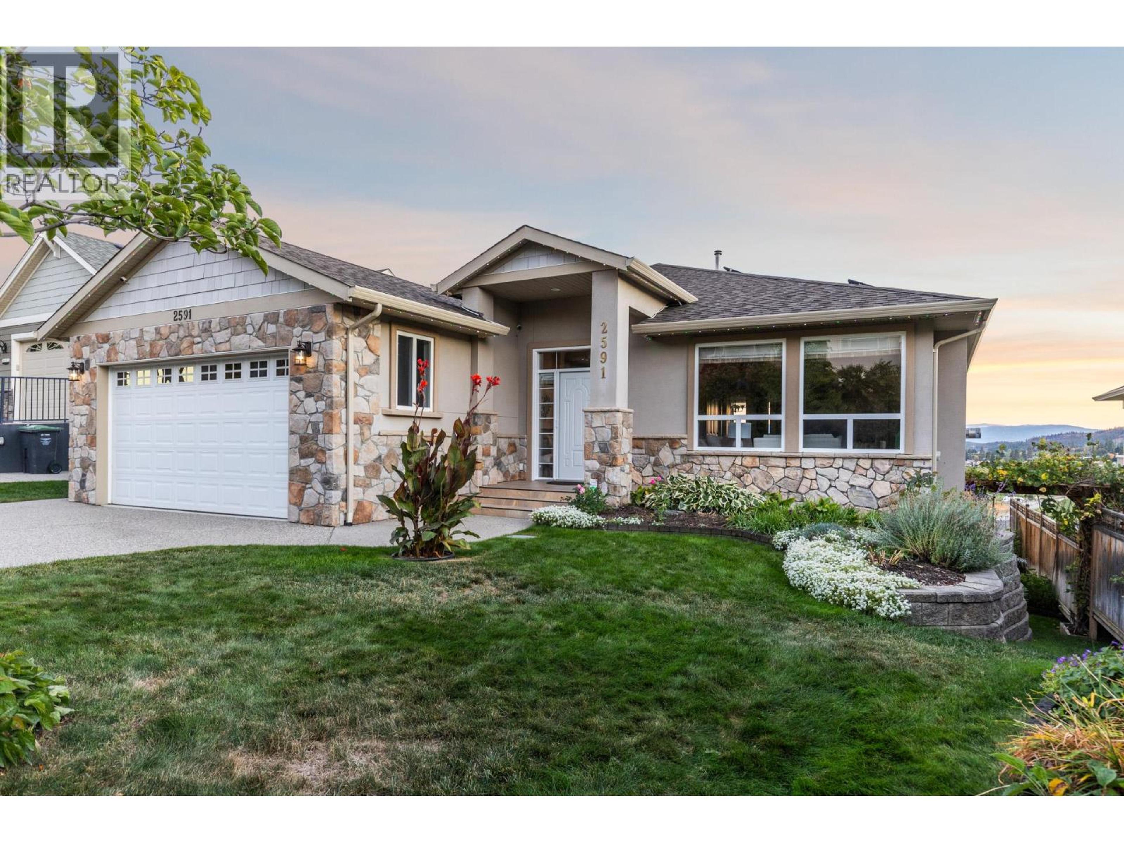 2591 LAKE BREEZE COURT - Image 2