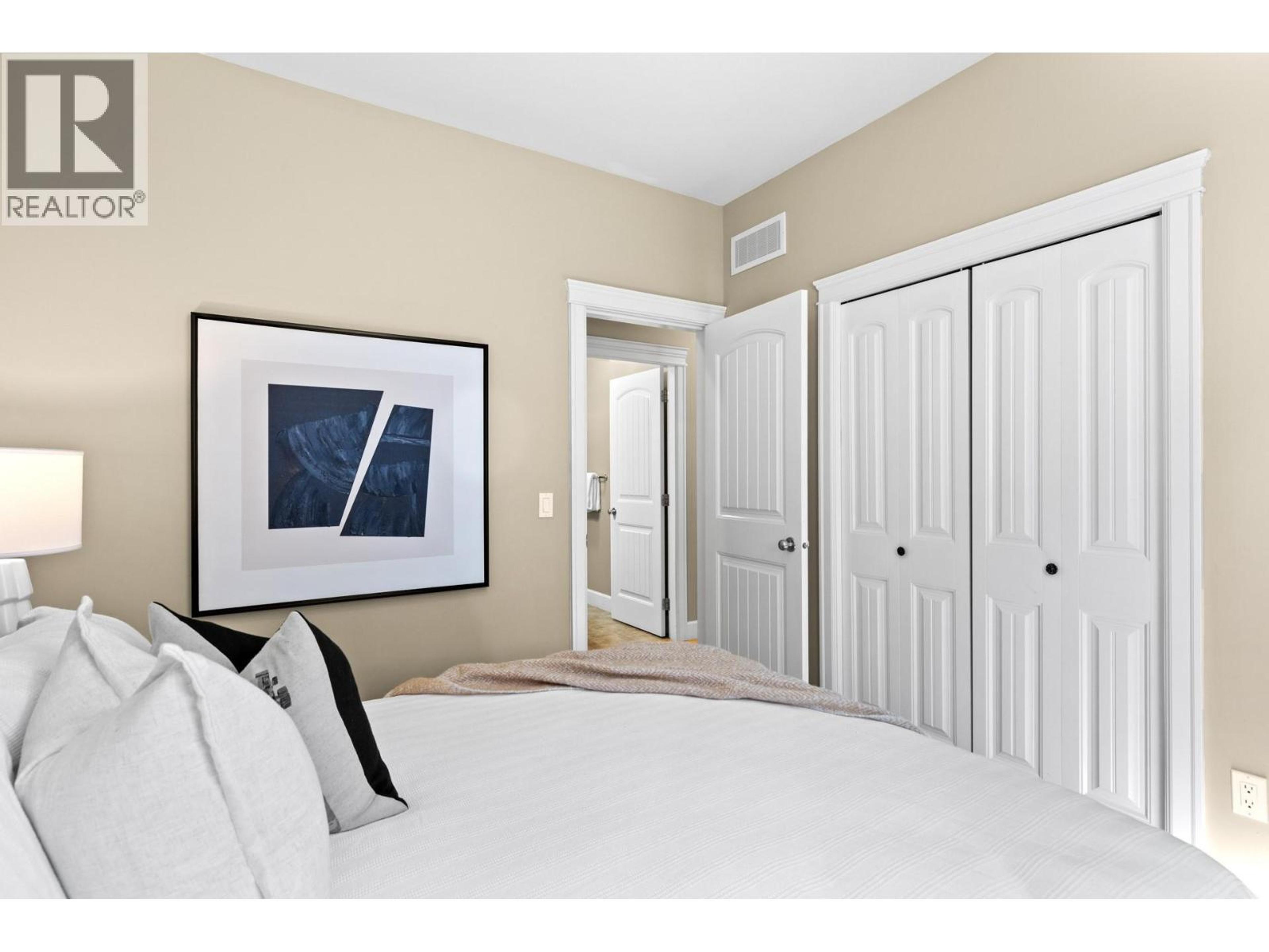 2591 LAKE BREEZE COURT - 24