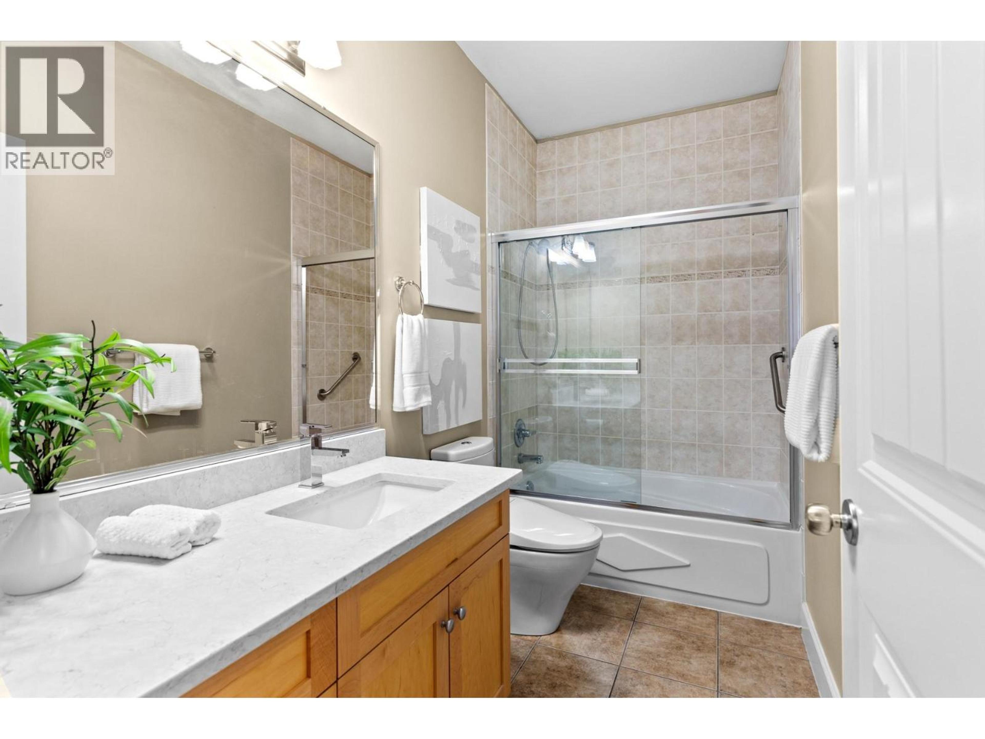 2591 LAKE BREEZE COURT - 25