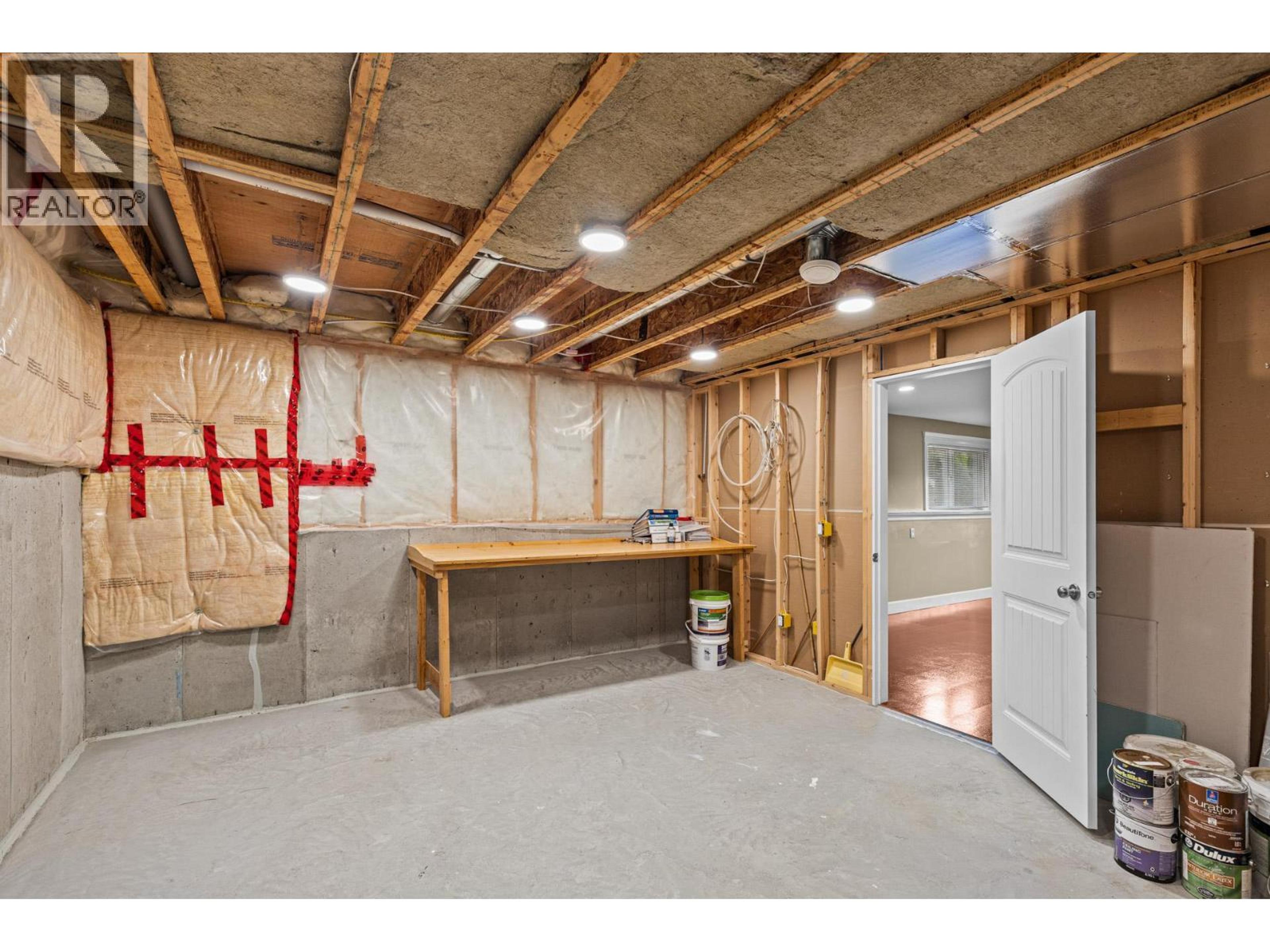 2591 LAKE BREEZE COURT - 39