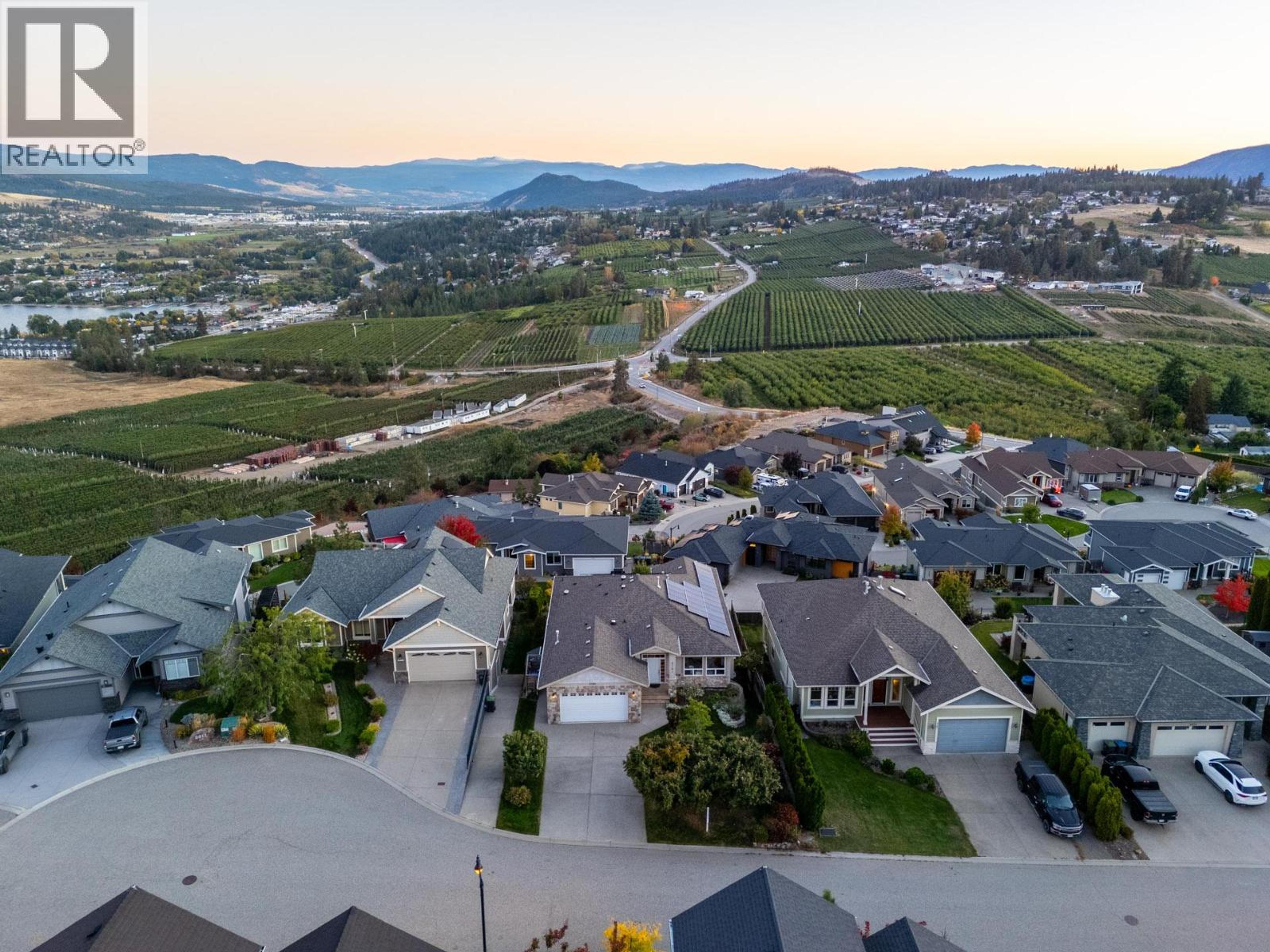 2591 LAKE BREEZE COURT - 48