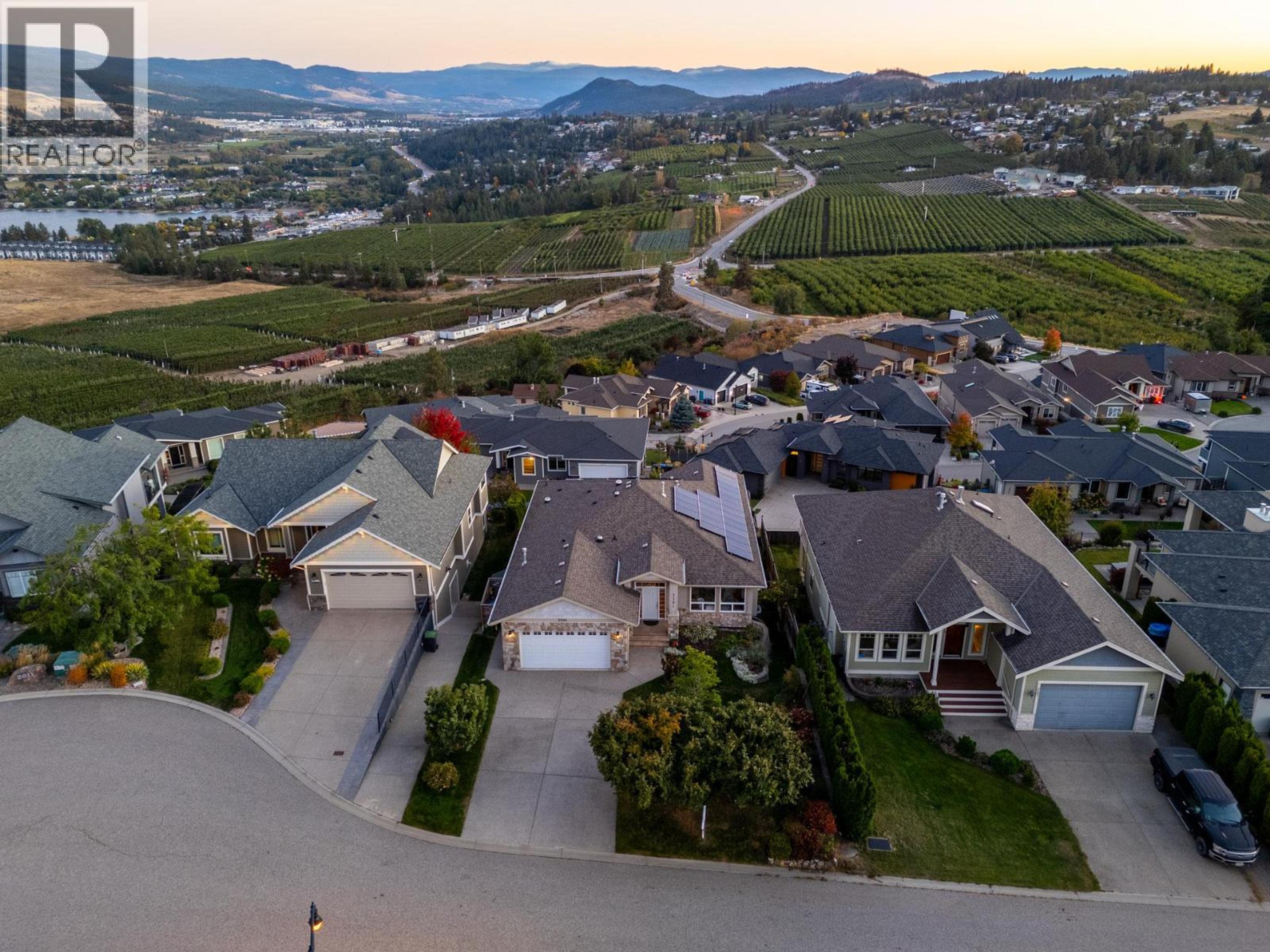 2591 LAKE BREEZE COURT - 51