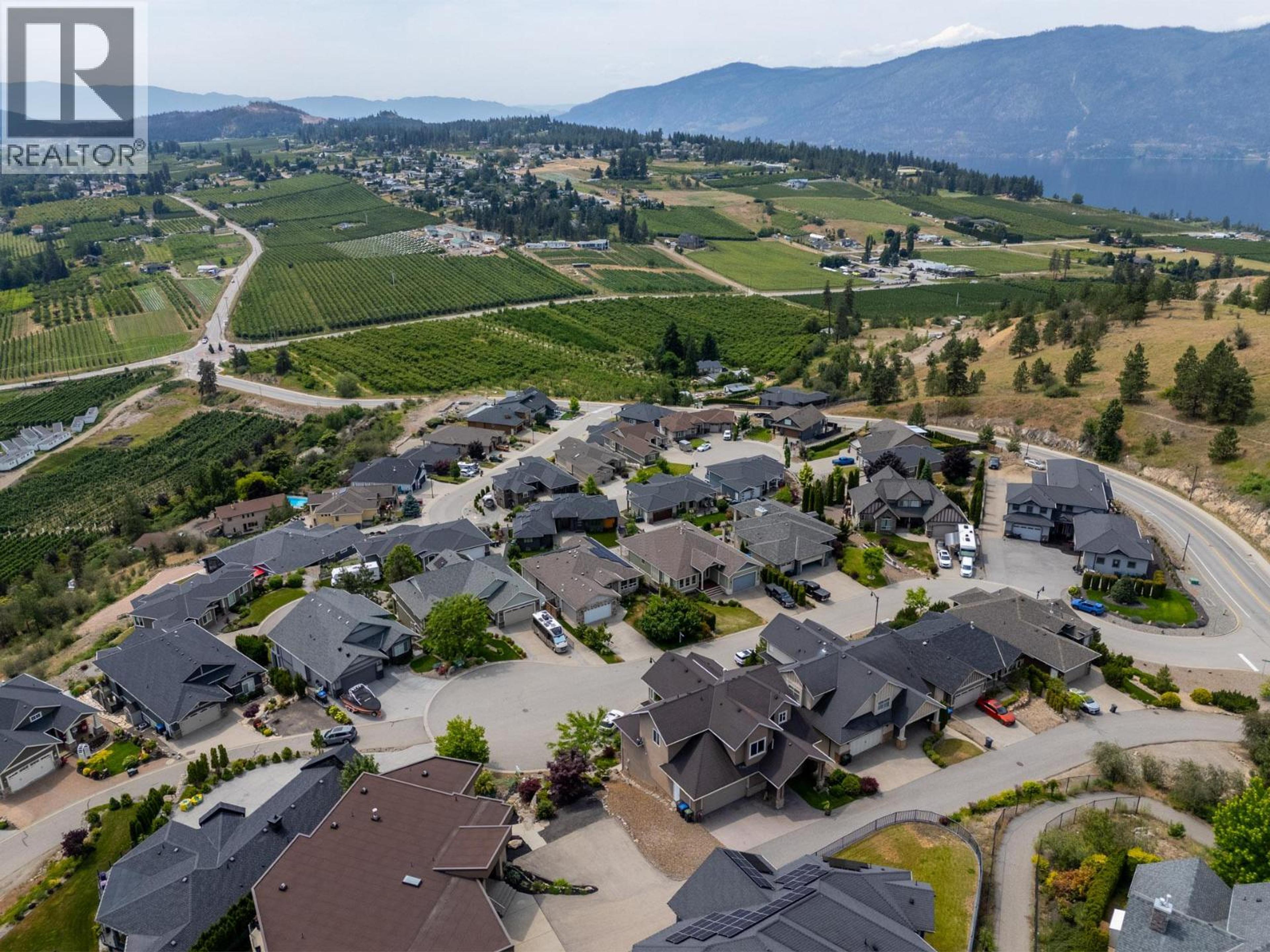 2591 LAKE BREEZE COURT - 52