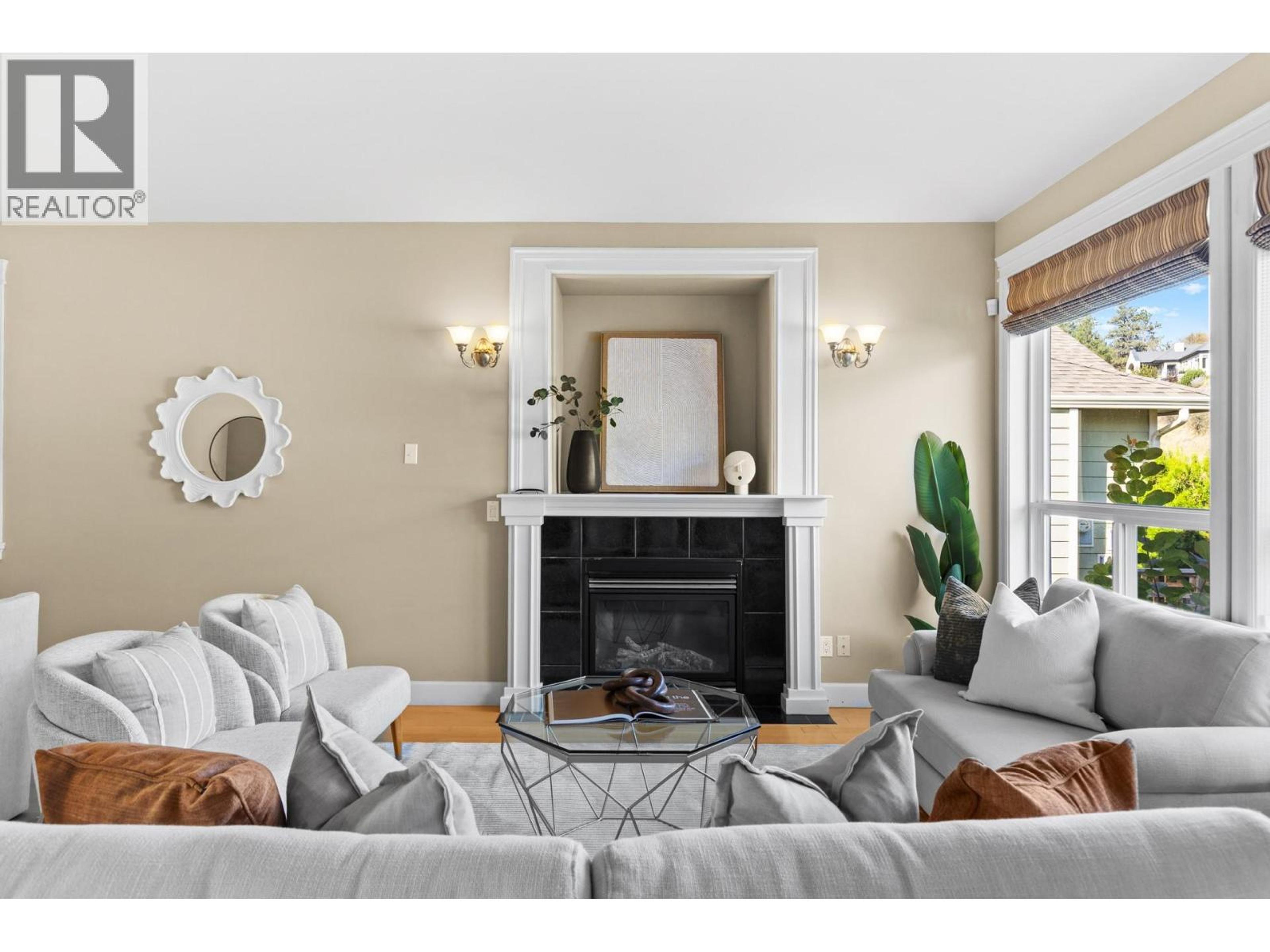 2591 LAKE BREEZE COURT - 7