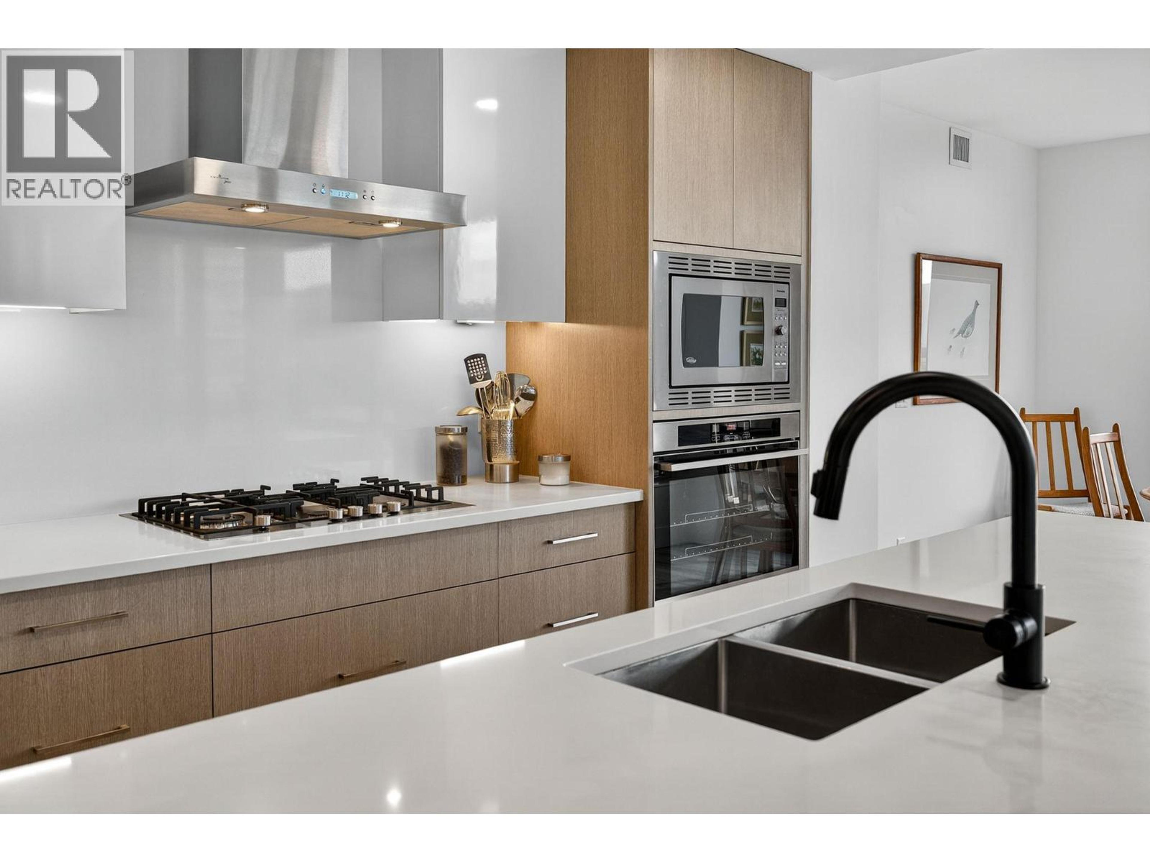 #708 1588 ELLIS STREET - 13