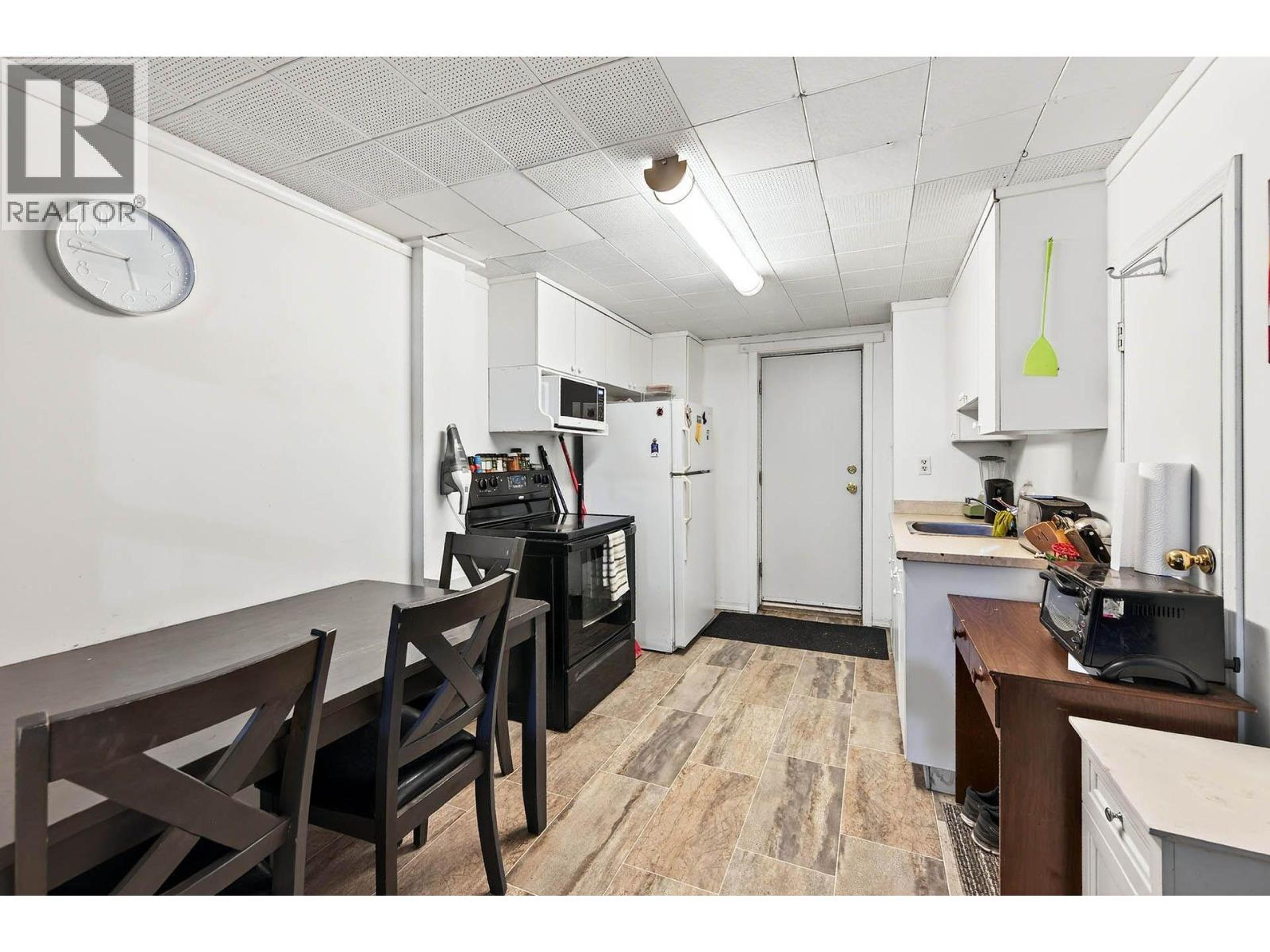 620 FORTUNE DRIVE - 24