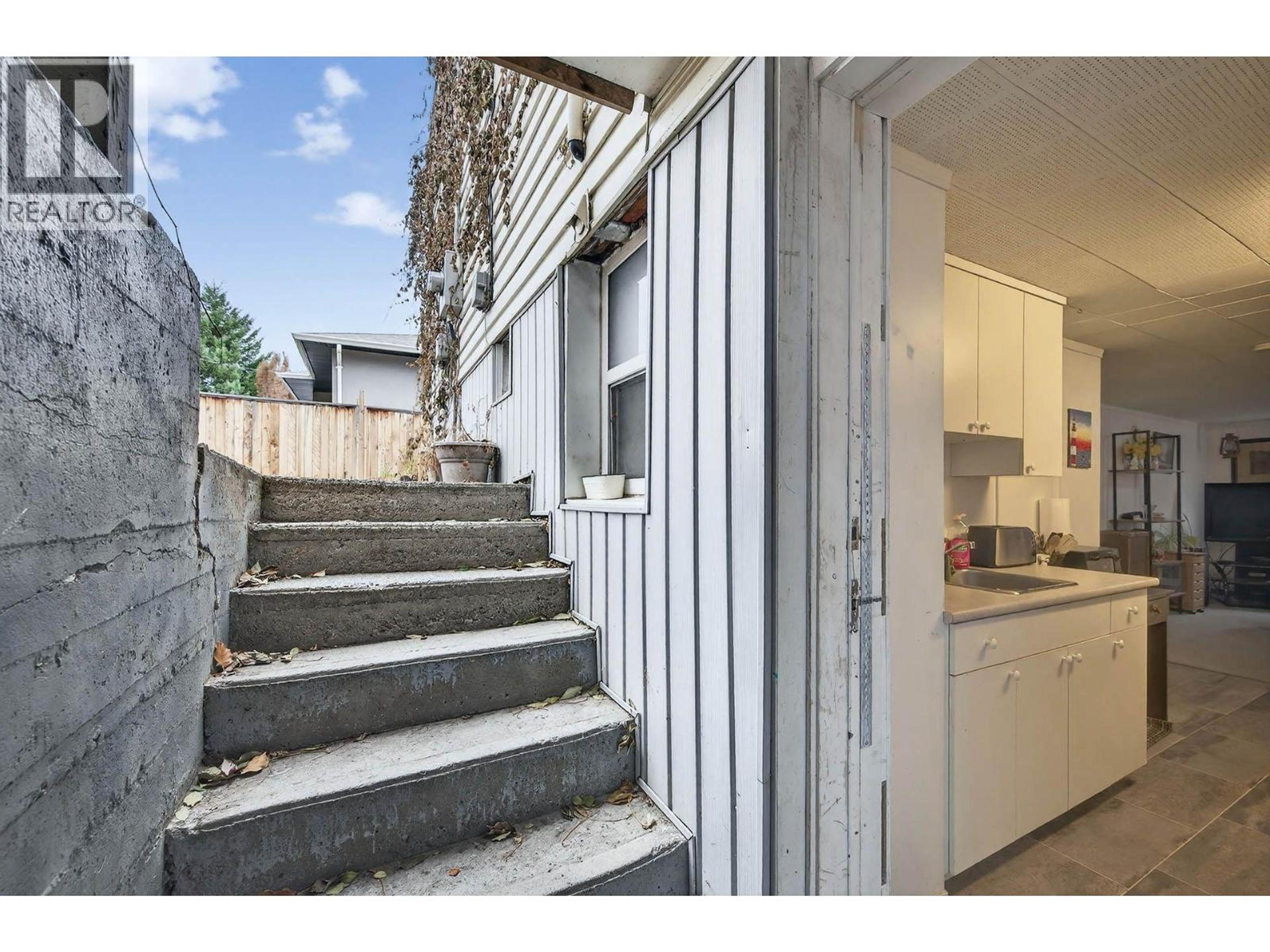 620 FORTUNE DRIVE - 21