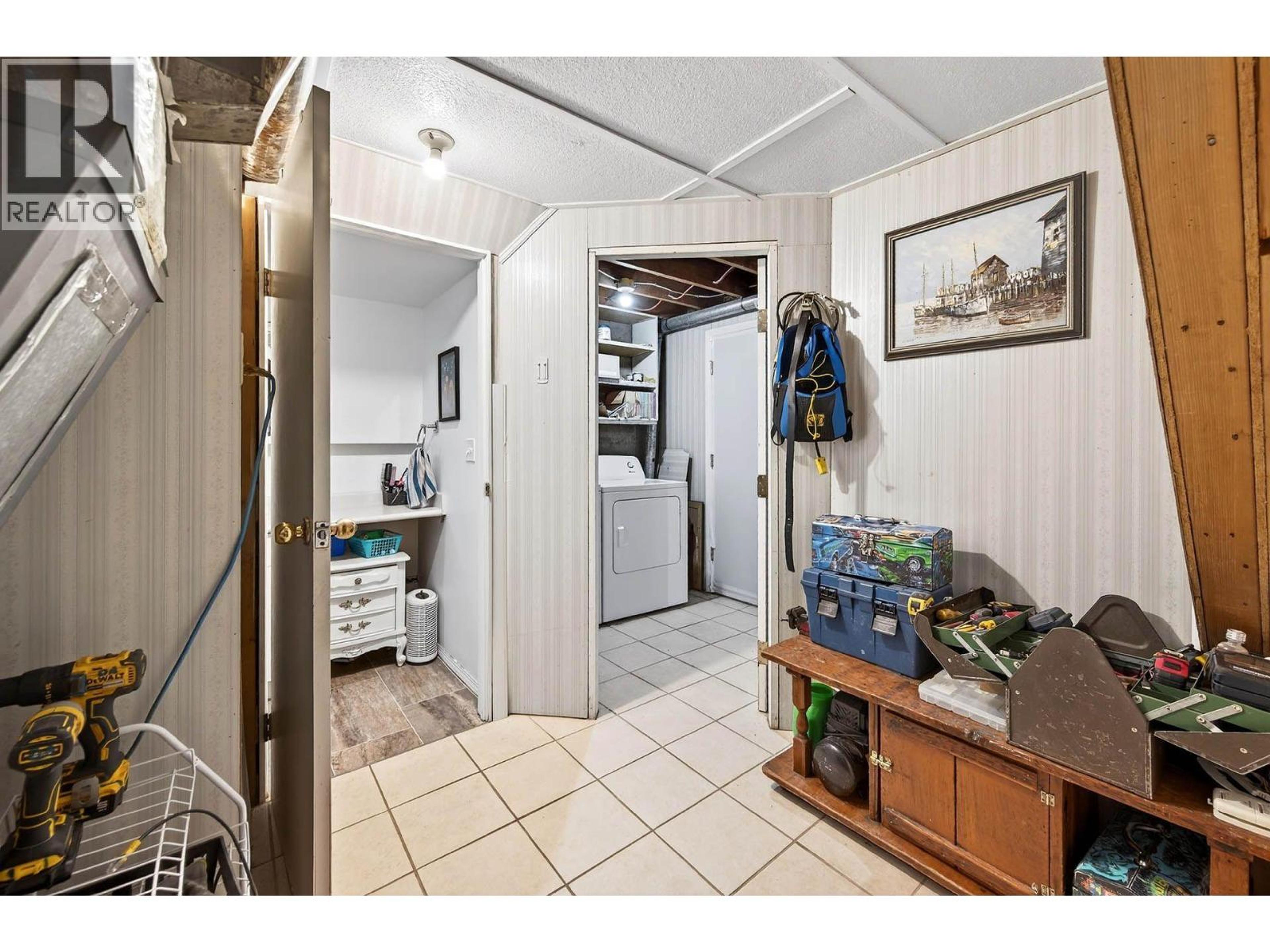 620 FORTUNE DRIVE - 32