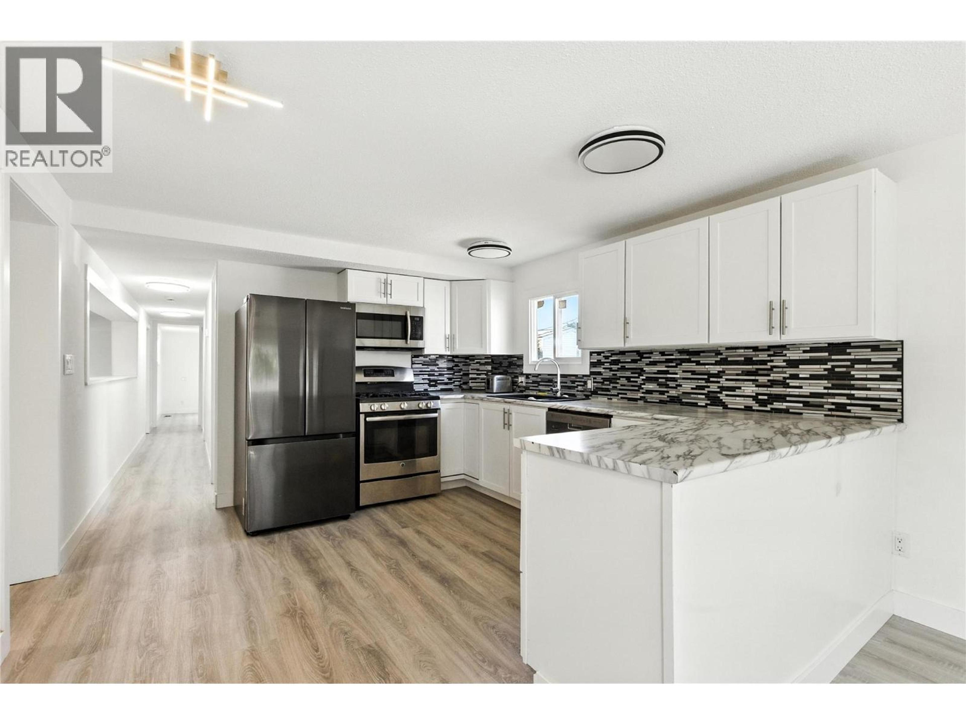 #23 771 ATHABASCA STREET E - 16