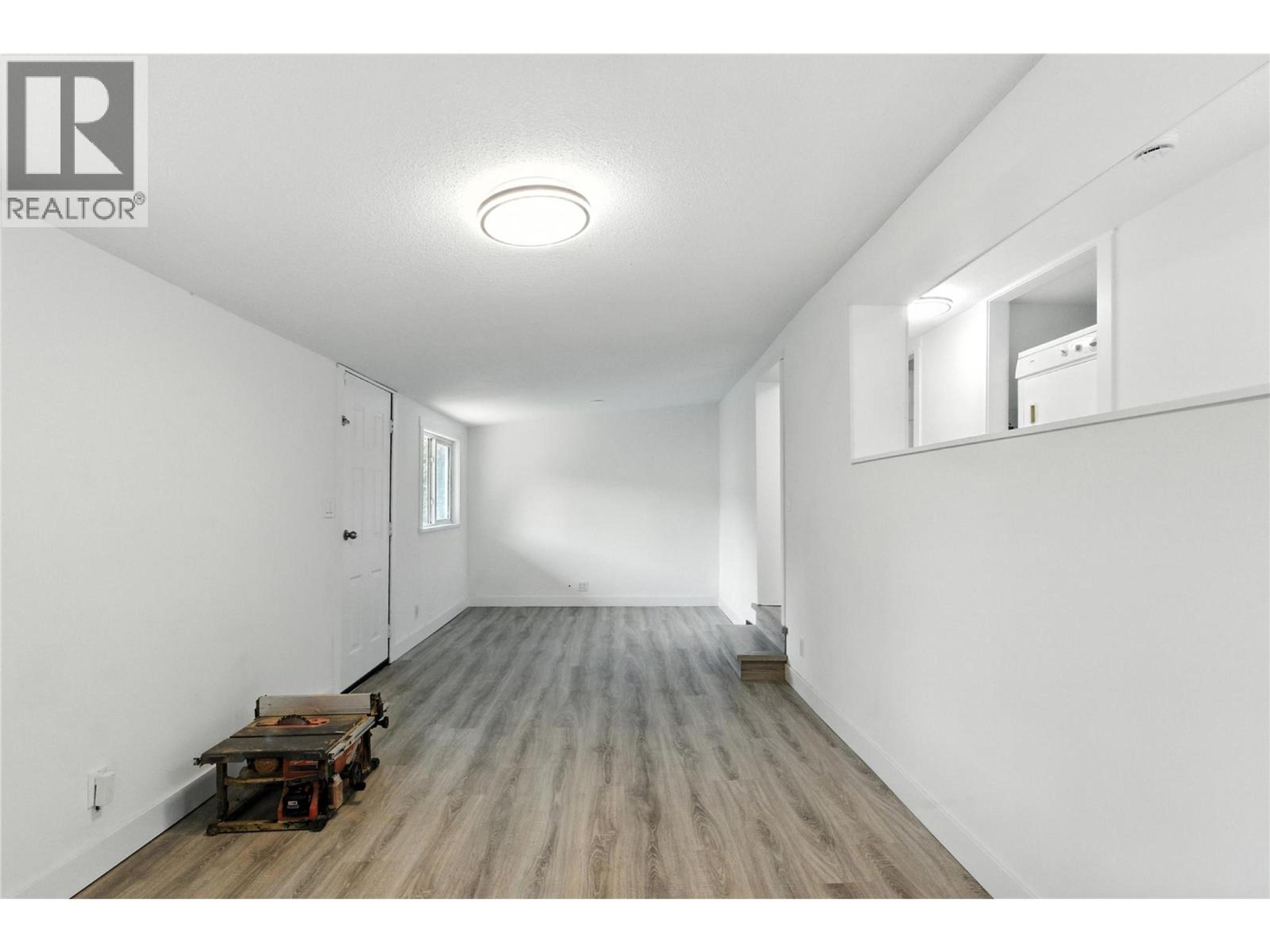 #23 771 ATHABASCA STREET E - 23