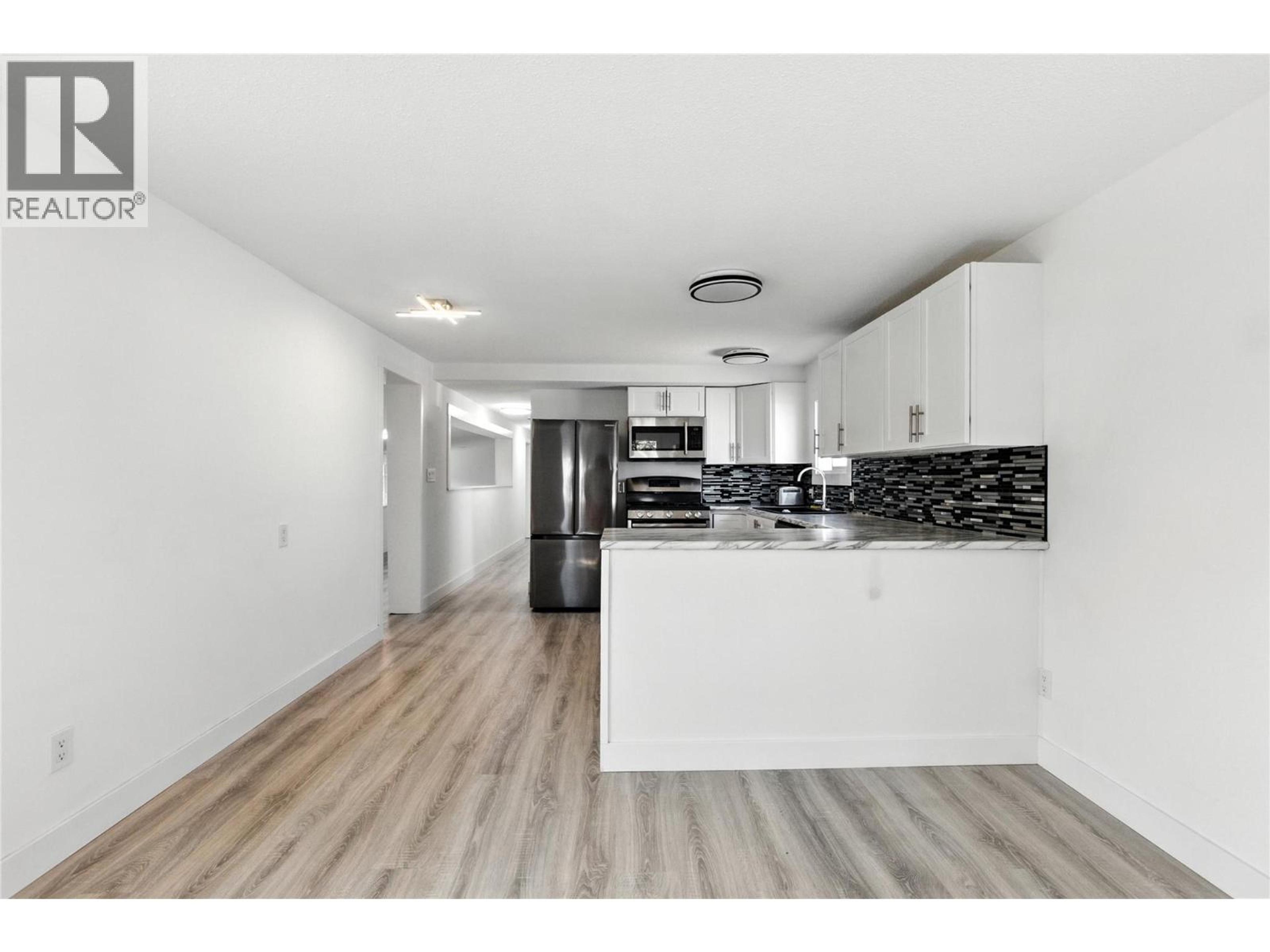 #23 771 ATHABASCA STREET E - 21