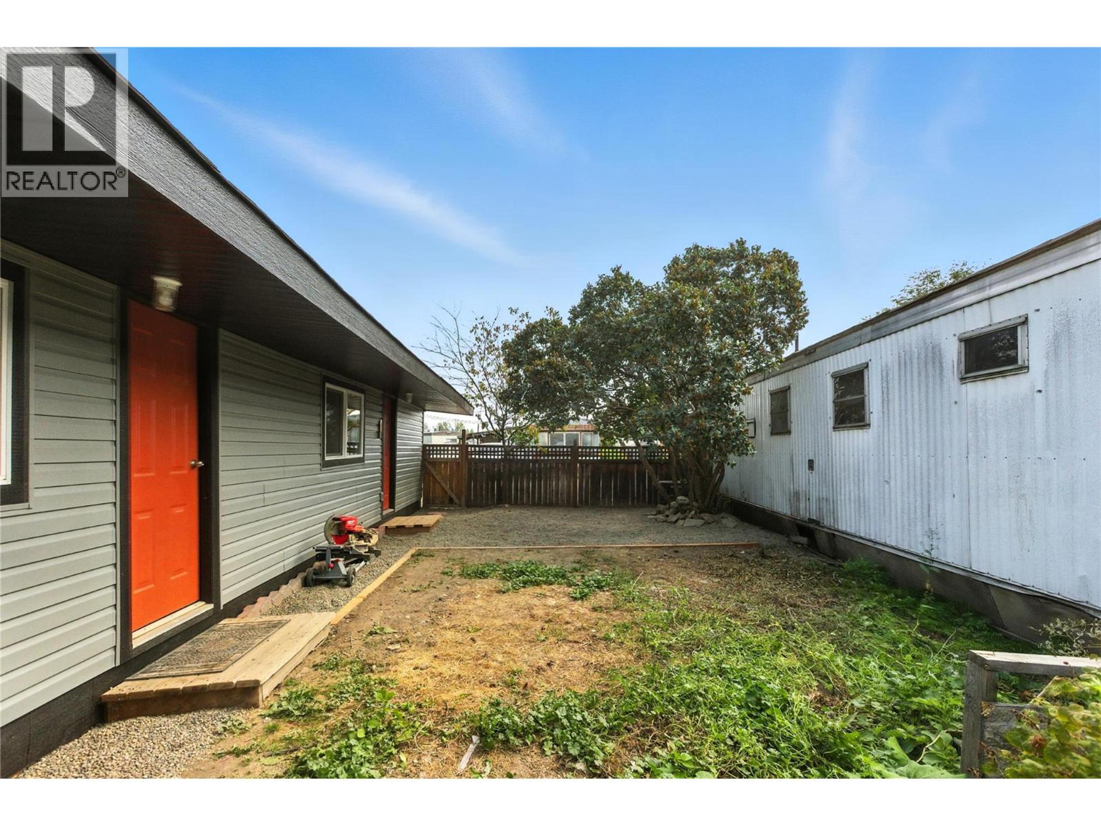 #23 771 ATHABASCA STREET E - 5