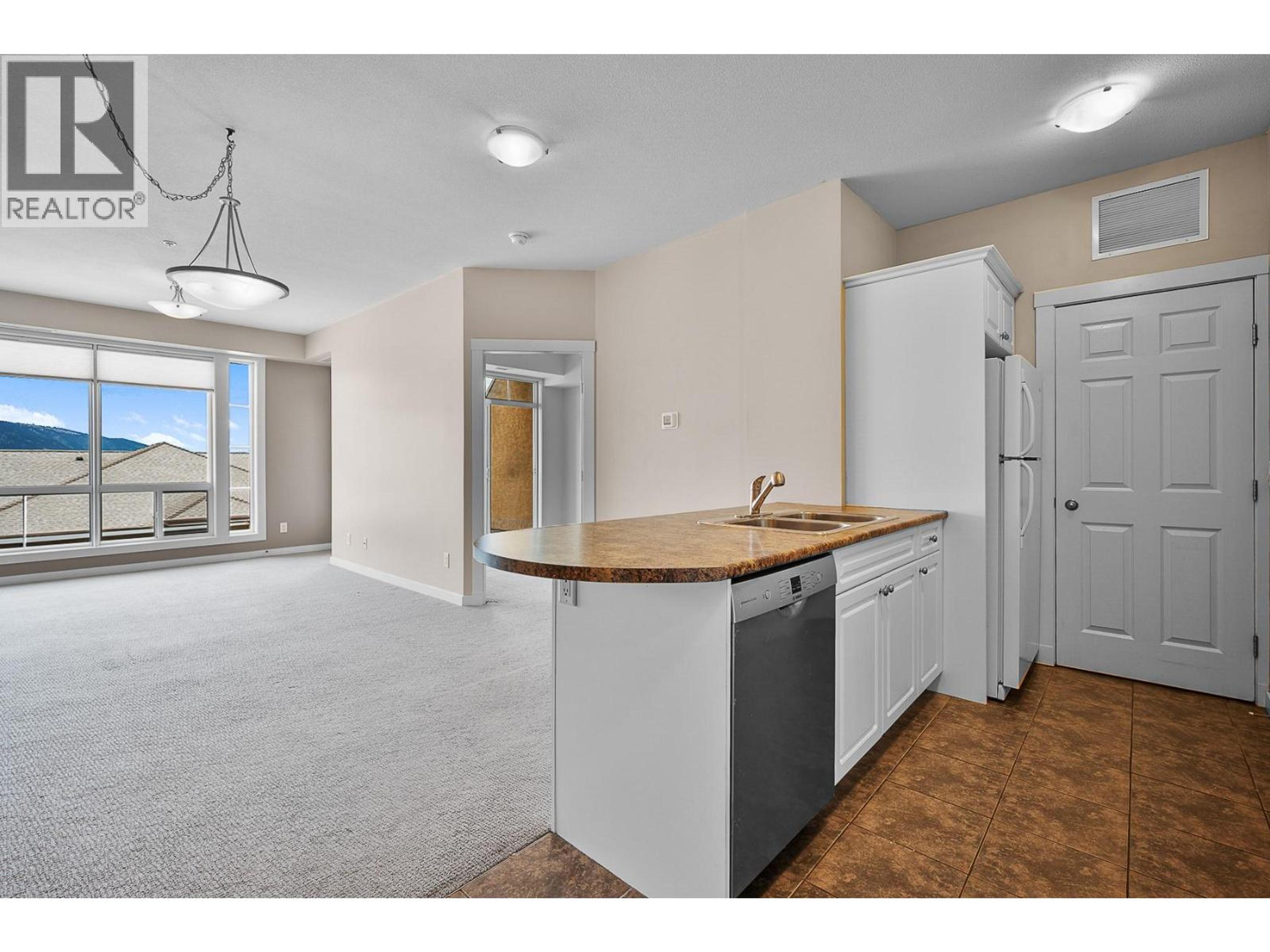 #414 3550 WOODSDALE ROAD - 11