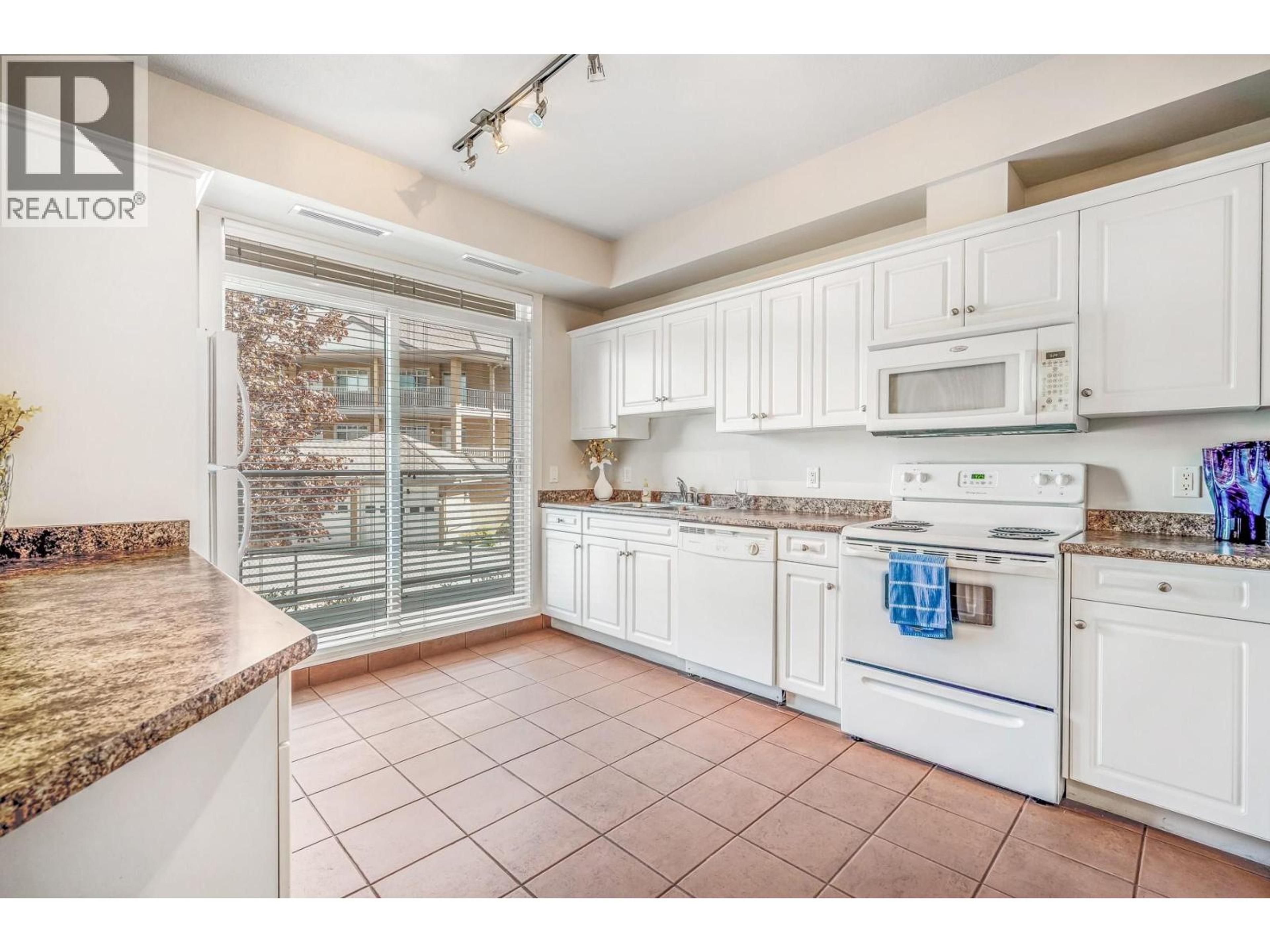 #414 3550 WOODSDALE ROAD - 38