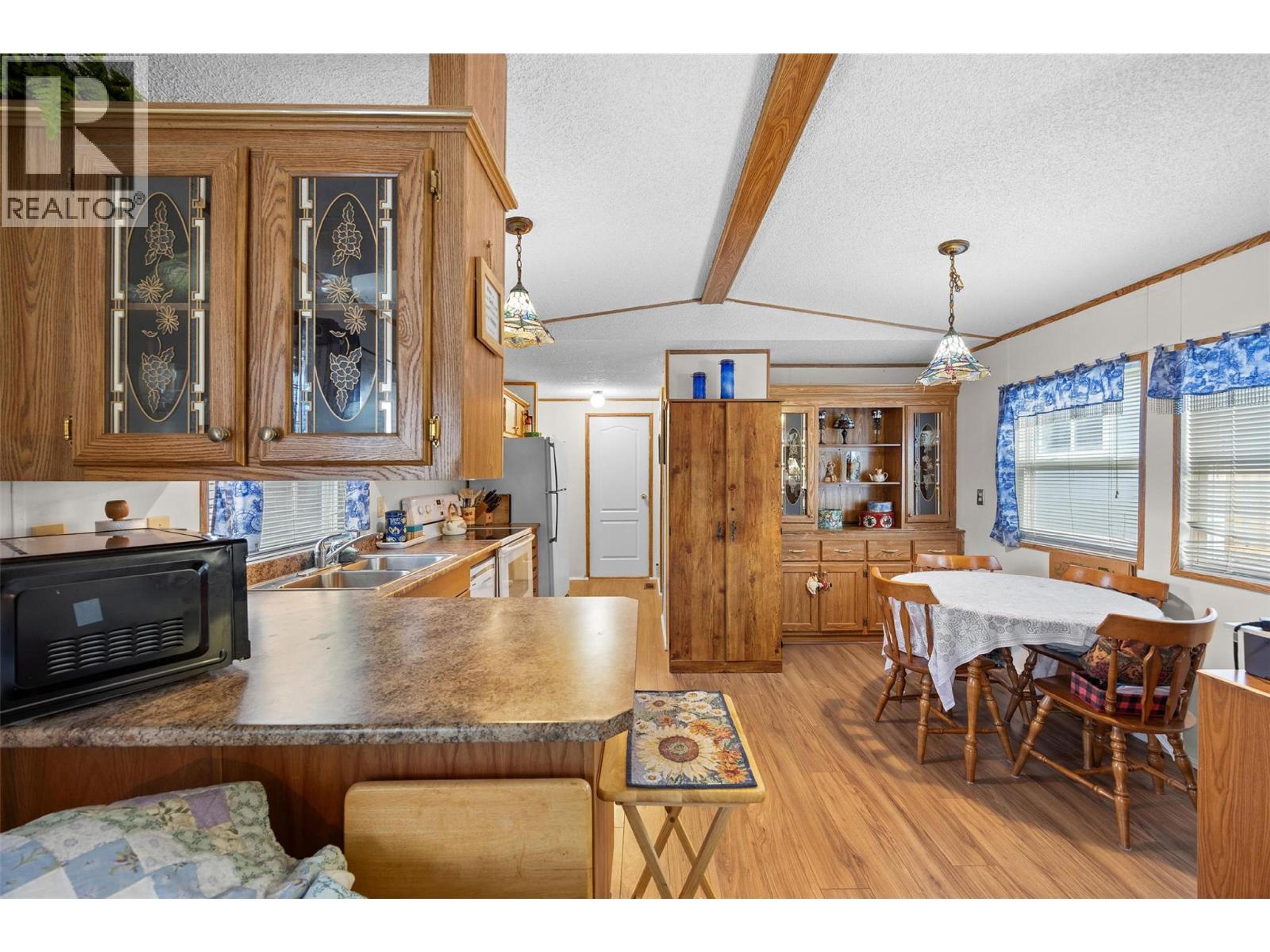 #4 3270 SHANNON LAKE ROAD - 5