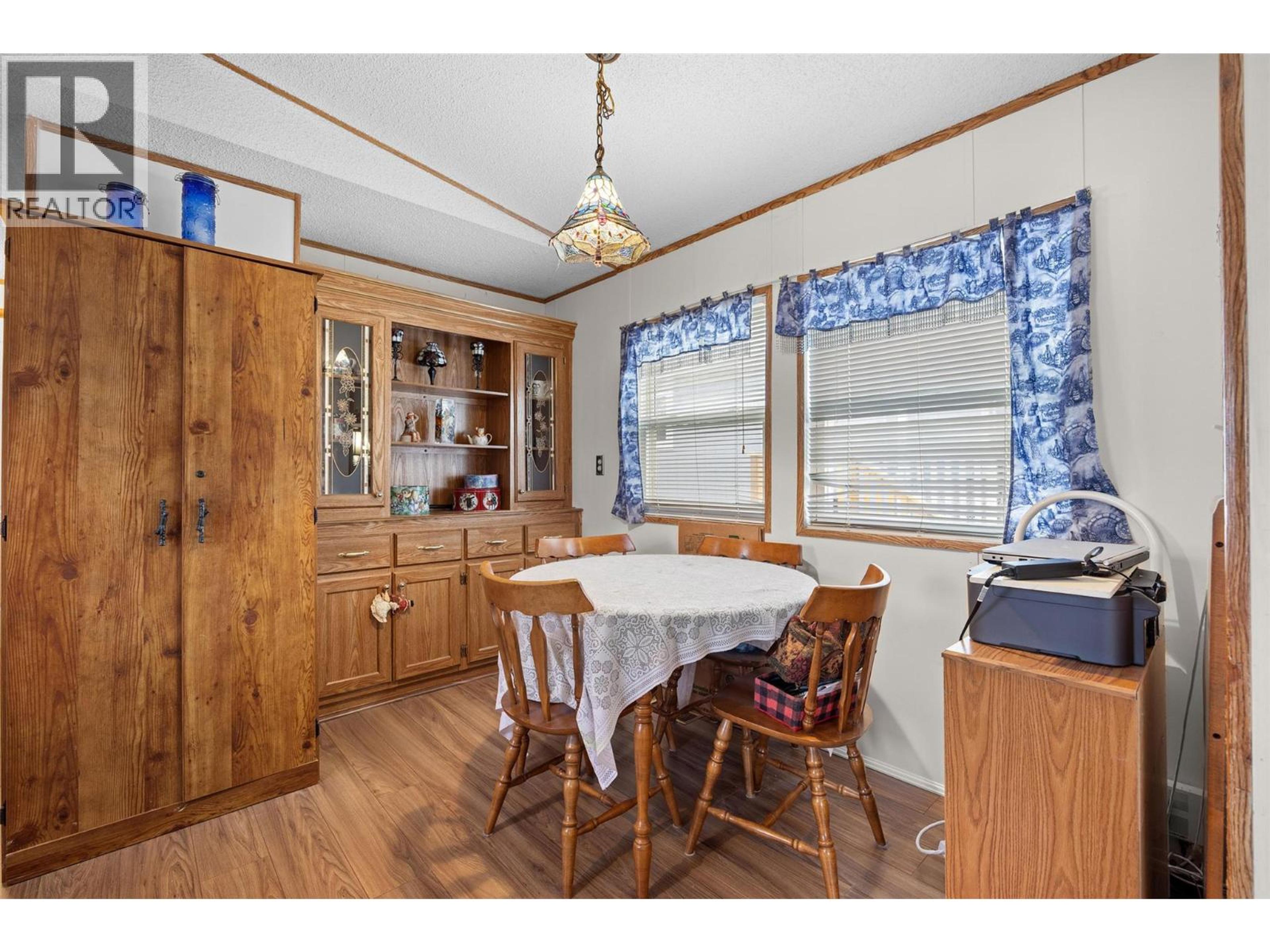 #4 3270 SHANNON LAKE ROAD - 4