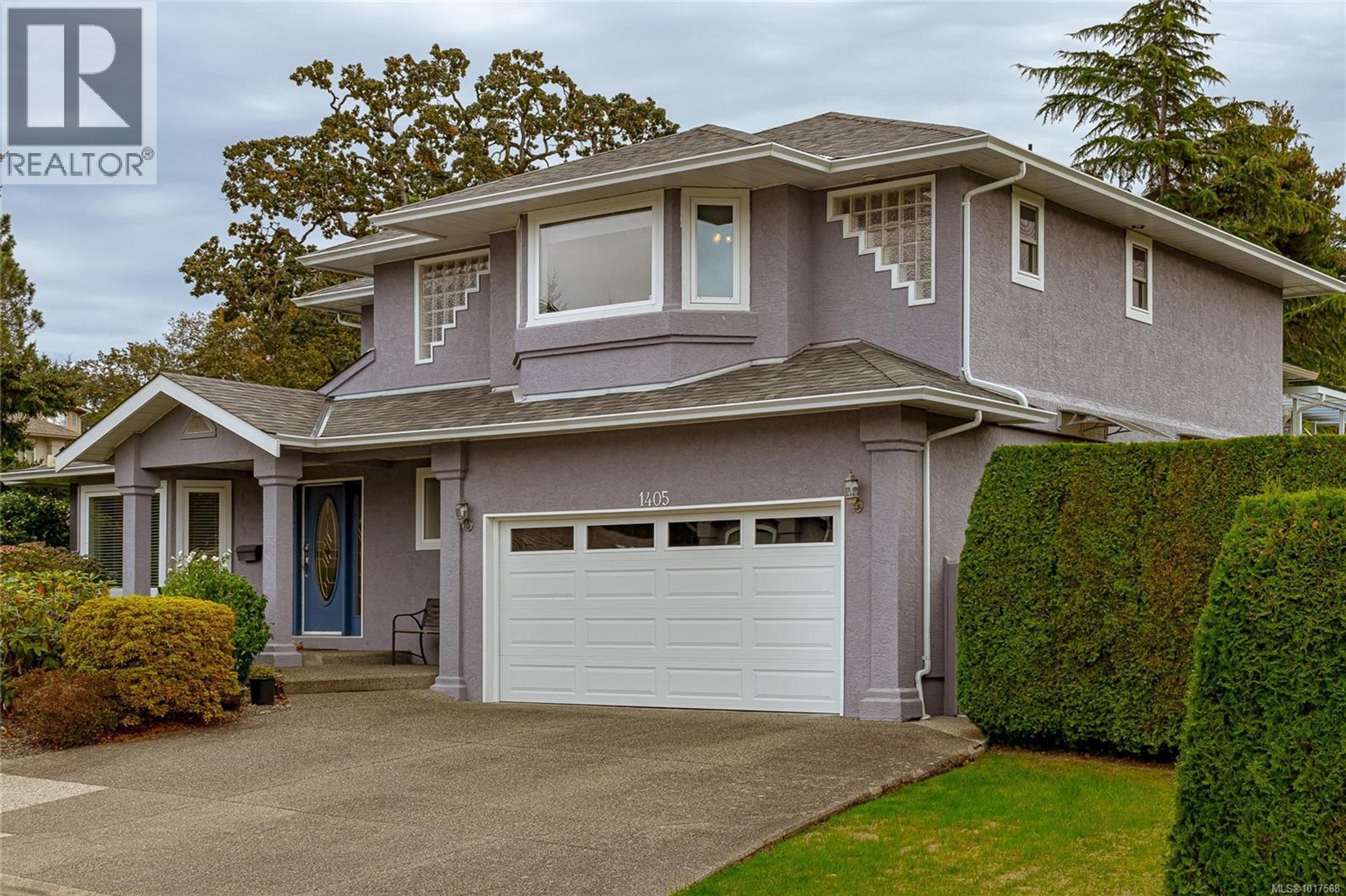 1405 Anna Clare Pl, Saanich - Exteriors - Photo 1