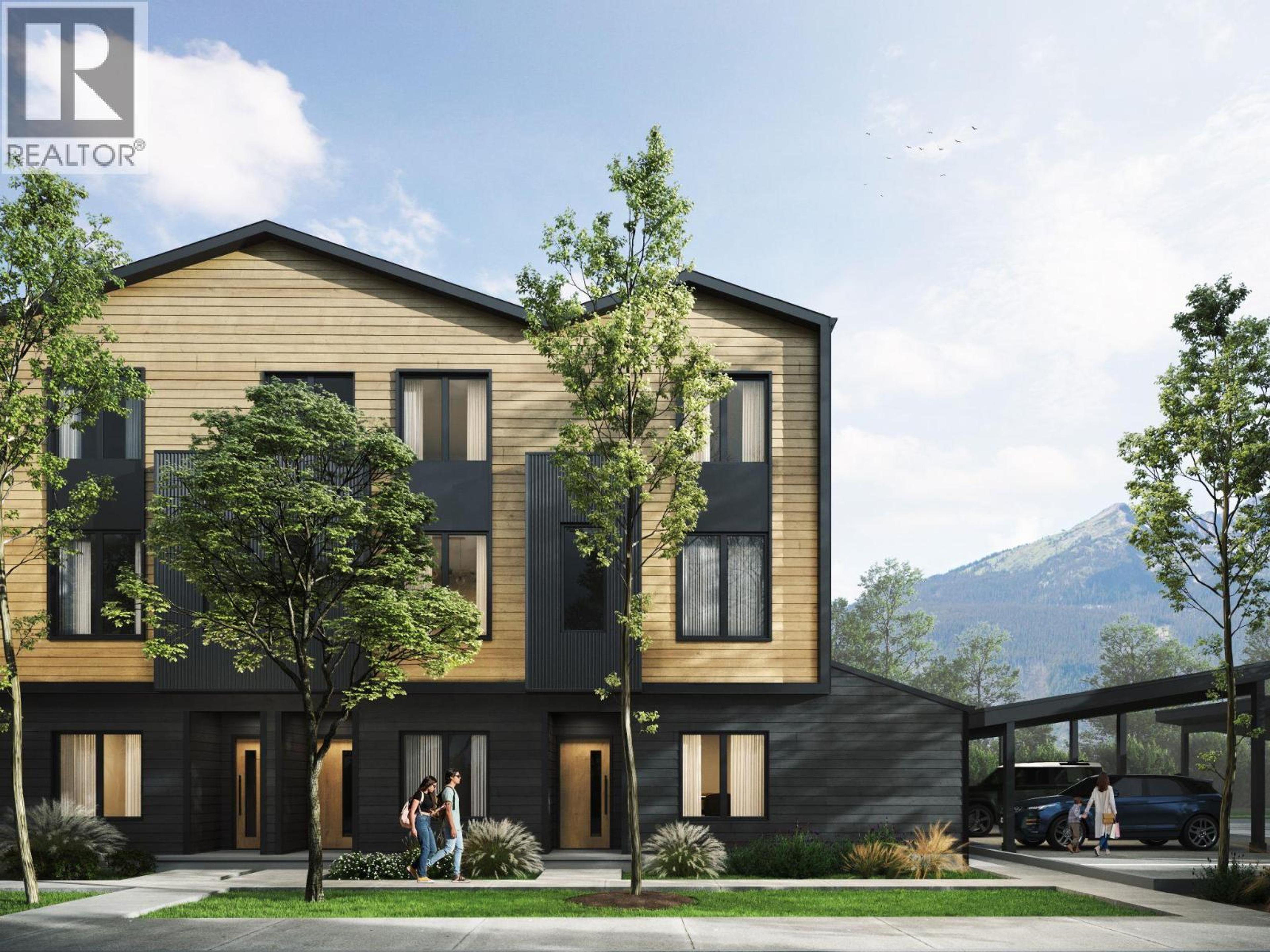 1004 Fourth Street, Revelstoke - Exteriors - Full Complex View - Photo 2