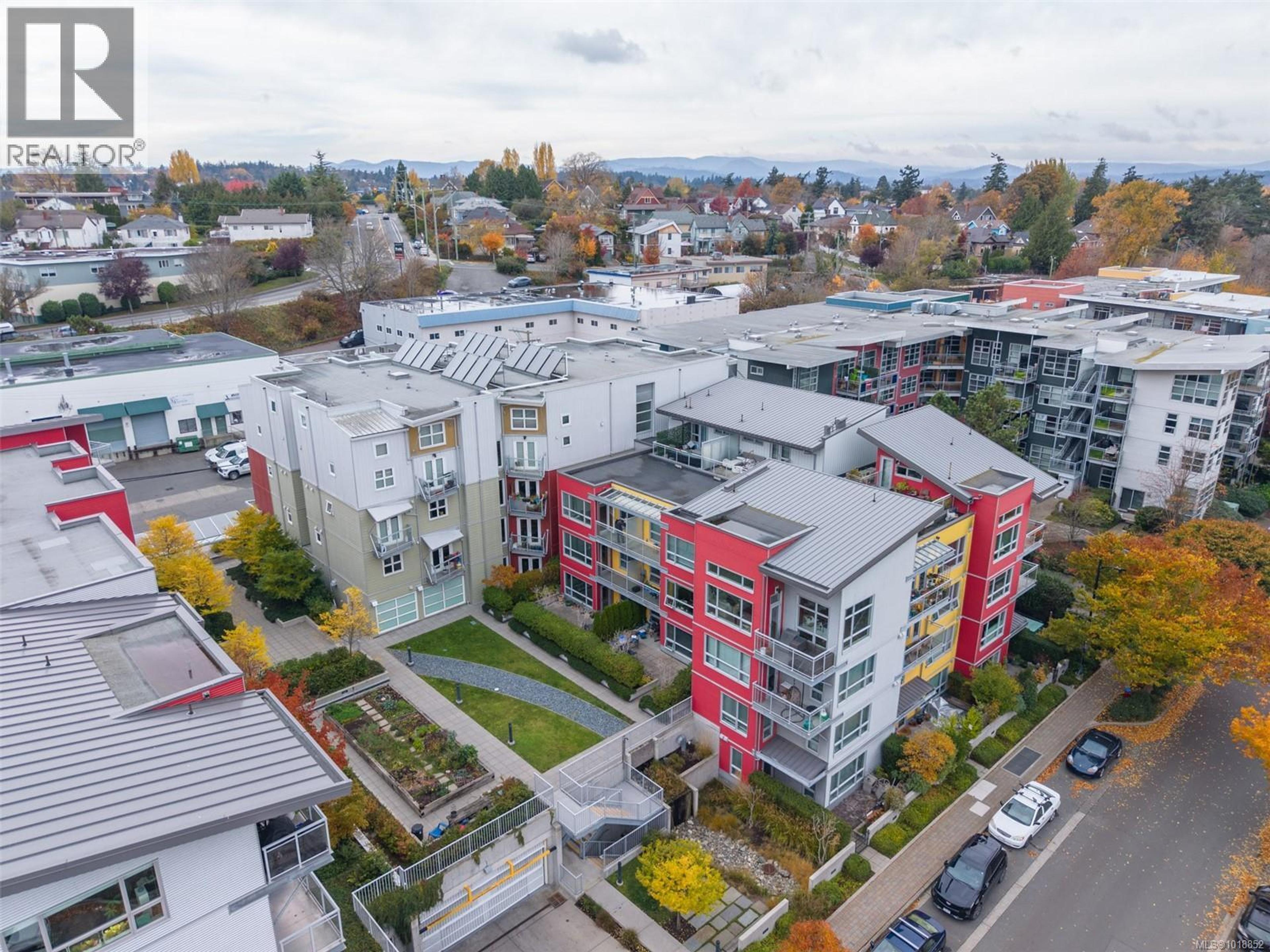 787 Tyee Rd, Victoria - Exteriors - Full Complex View, Drone/Aerial View - Photo 3