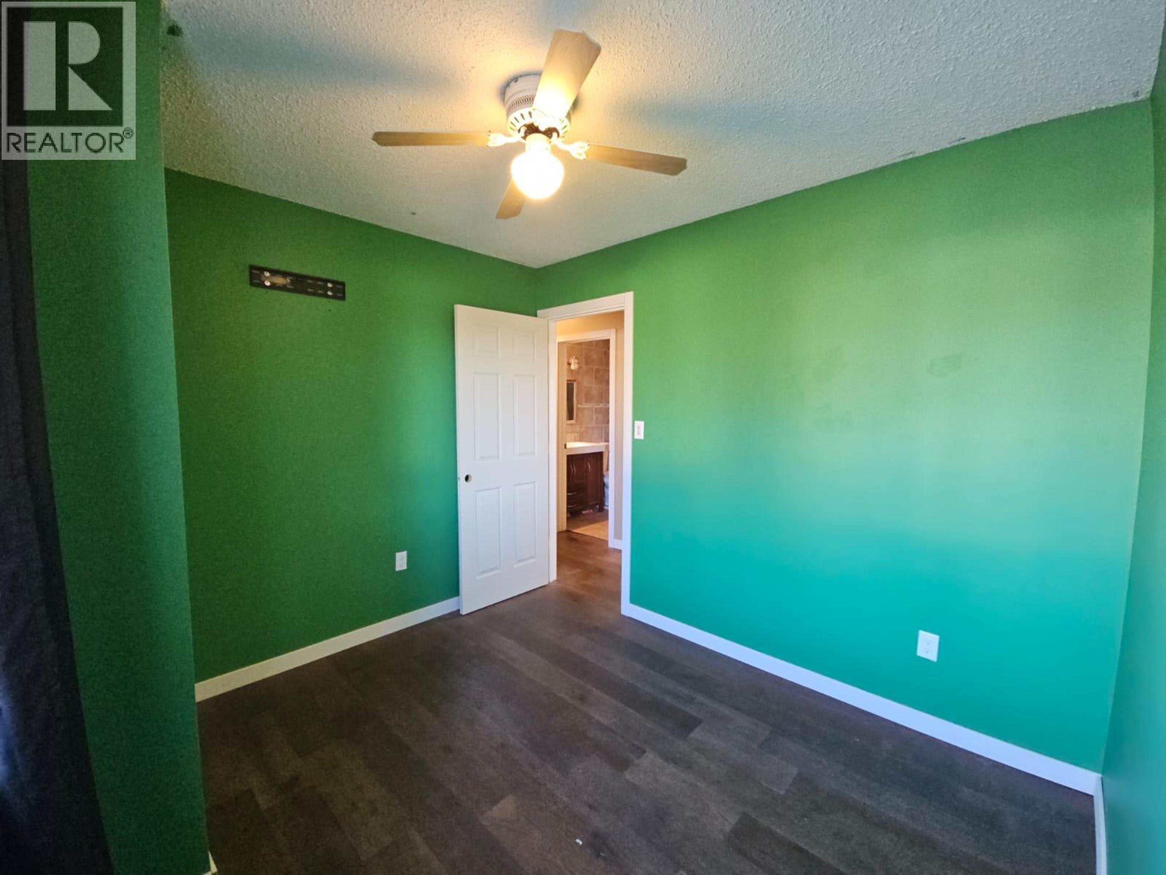 116 BIRCH AVENUE - 22