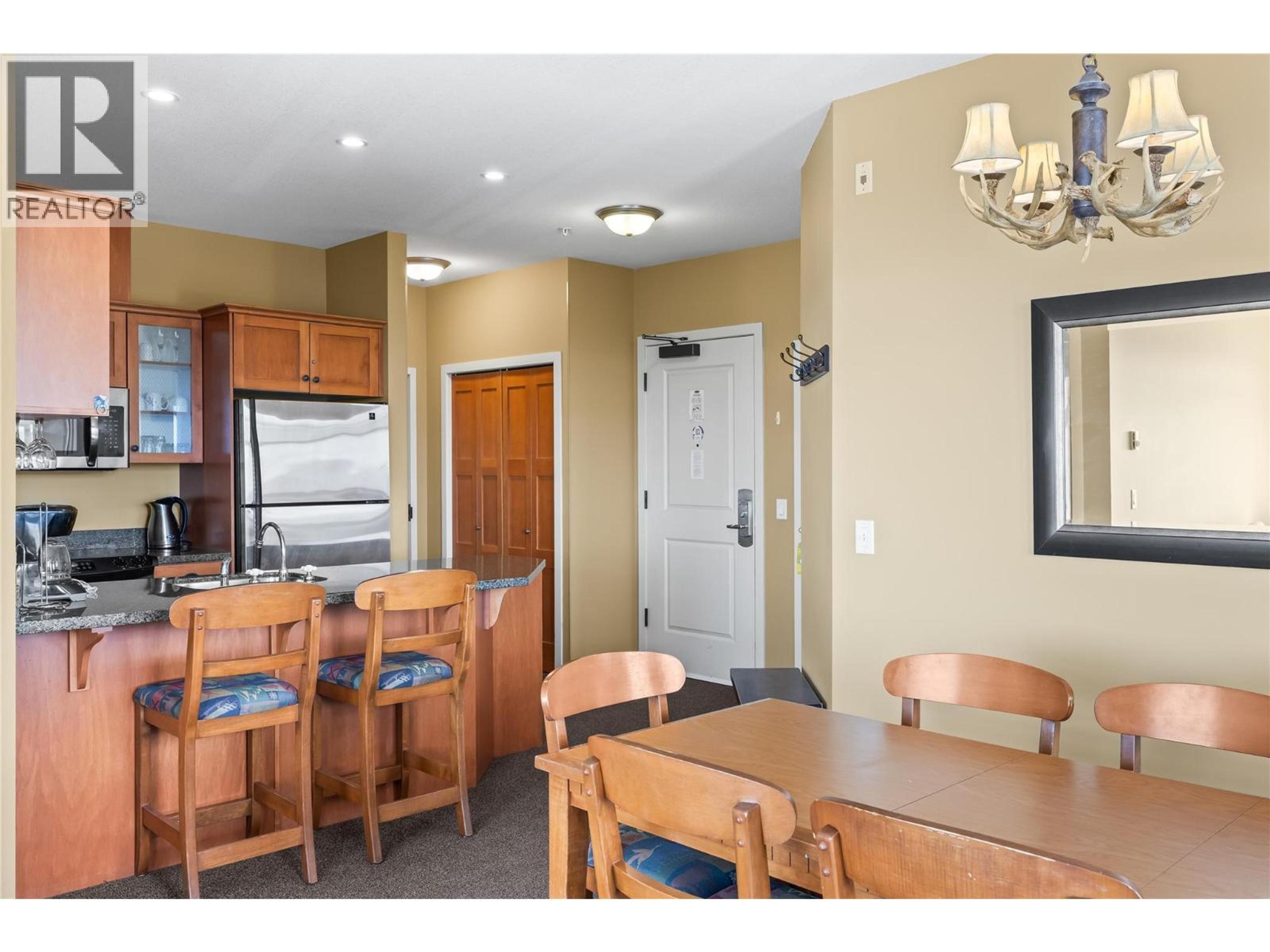 #308/308A 255 FEATHERTOP WAY - 7