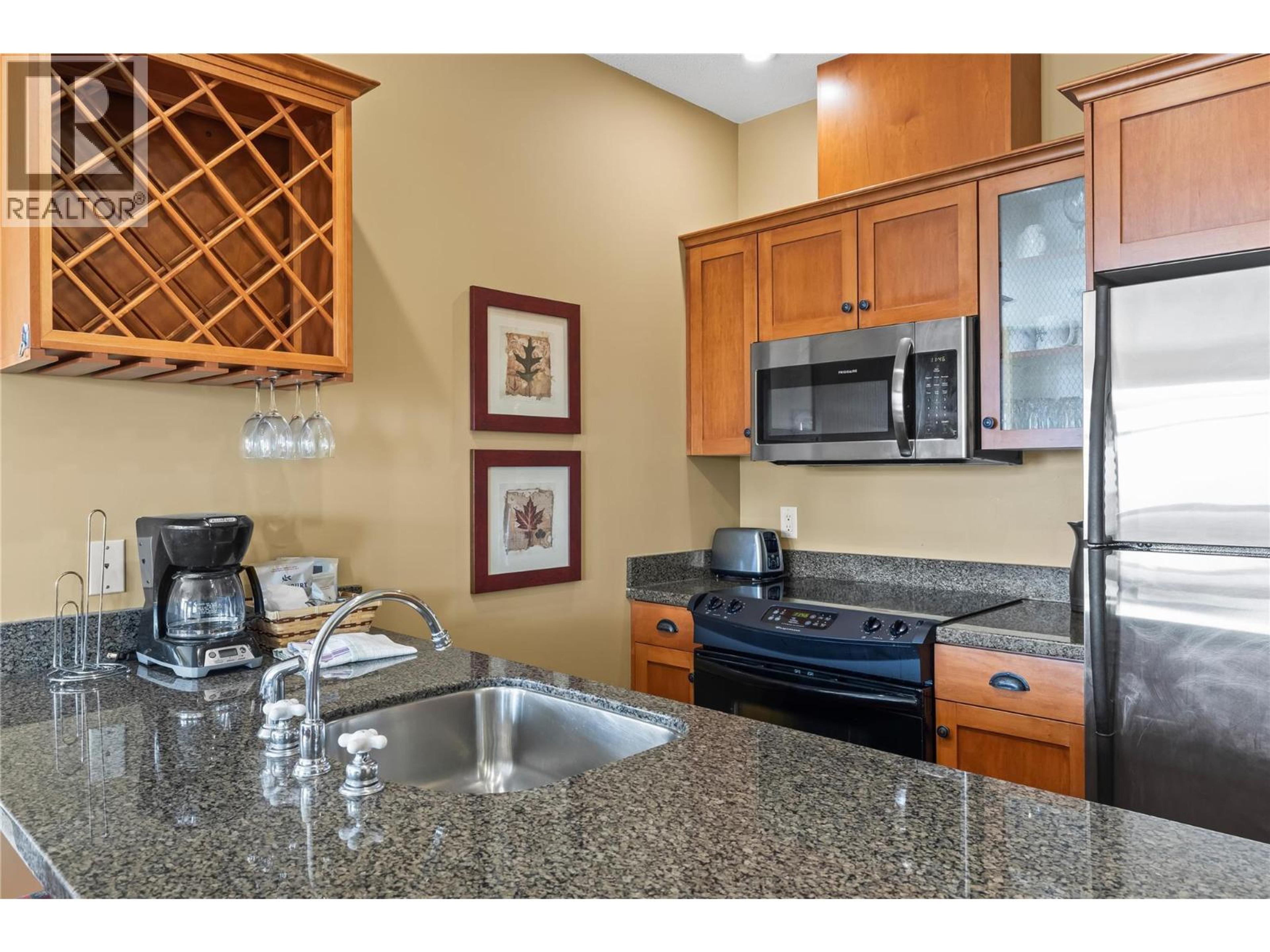 #308/308A 255 FEATHERTOP WAY - 11