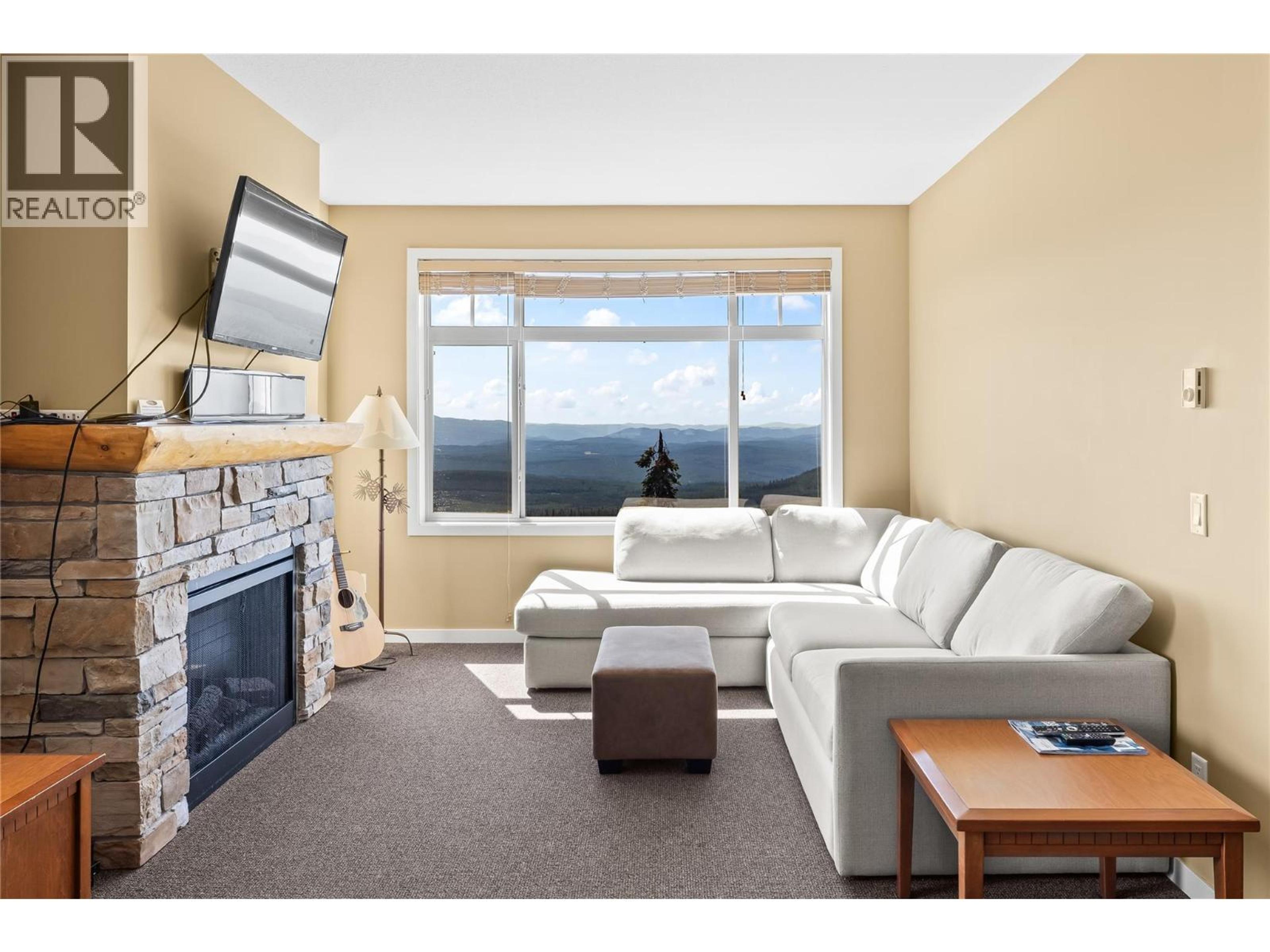 #308/308A 255 FEATHERTOP WAY - 4