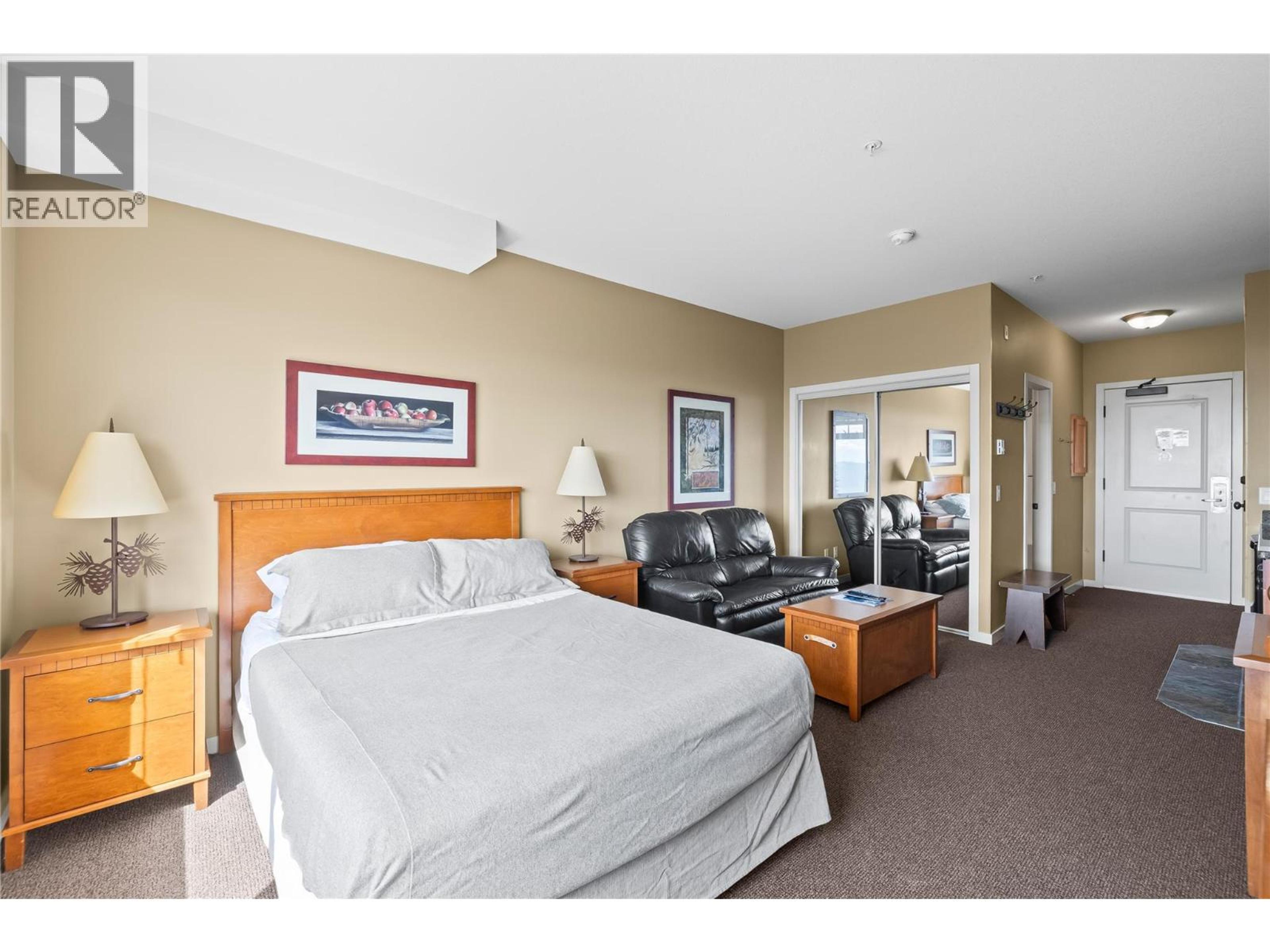 #308/308A 255 FEATHERTOP WAY - 29