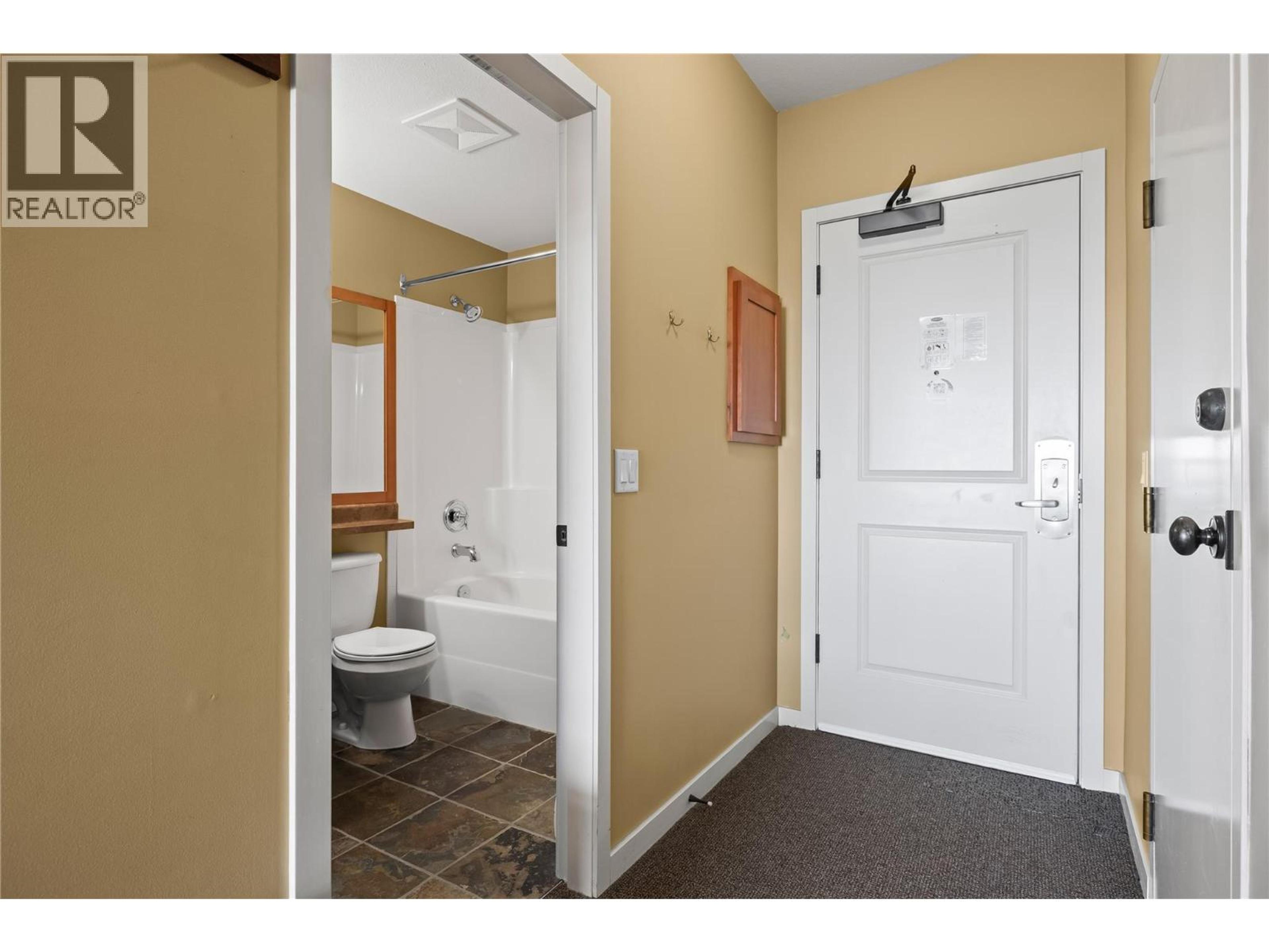 #308/308A 255 FEATHERTOP WAY - 33