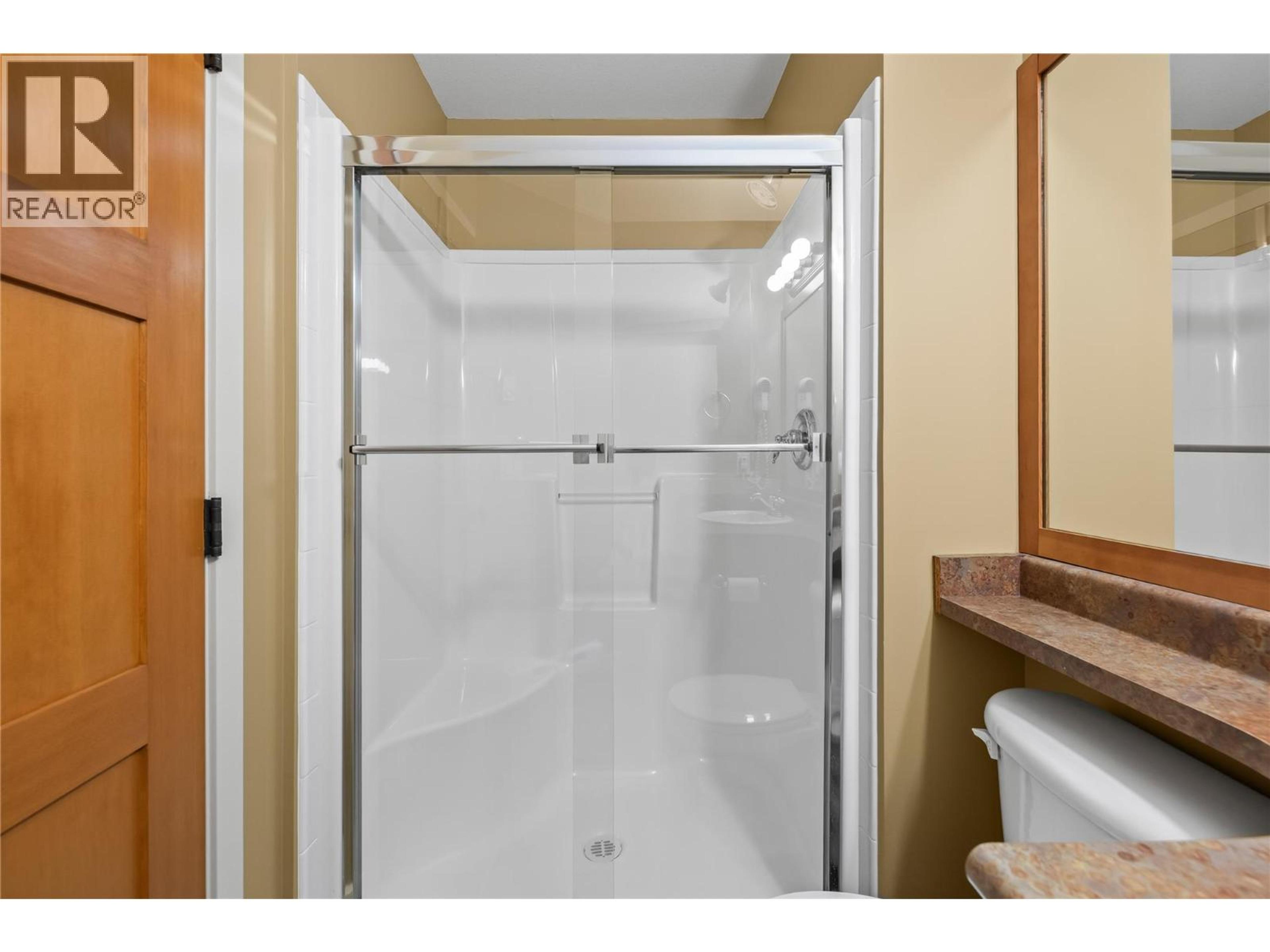 #308/308A 255 FEATHERTOP WAY - 18