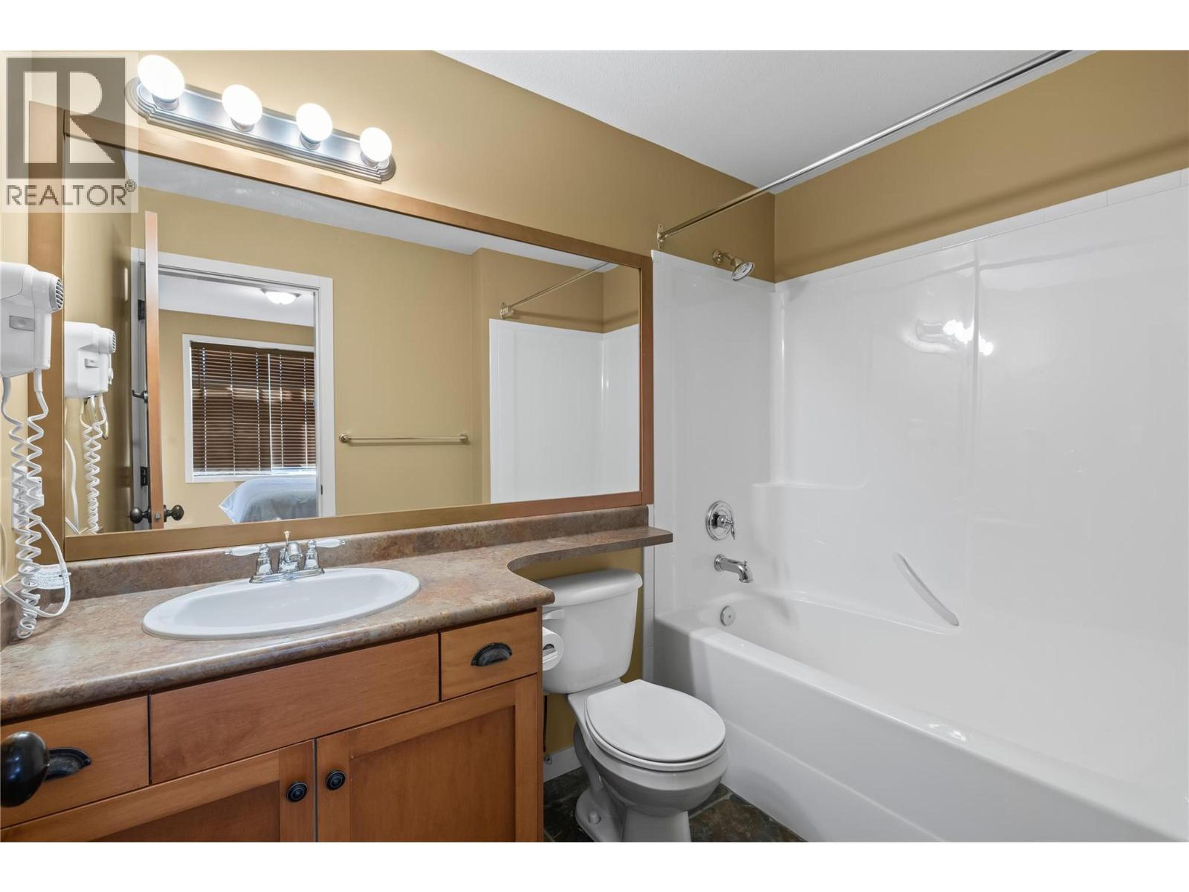 #308/308A 255 FEATHERTOP WAY - 22