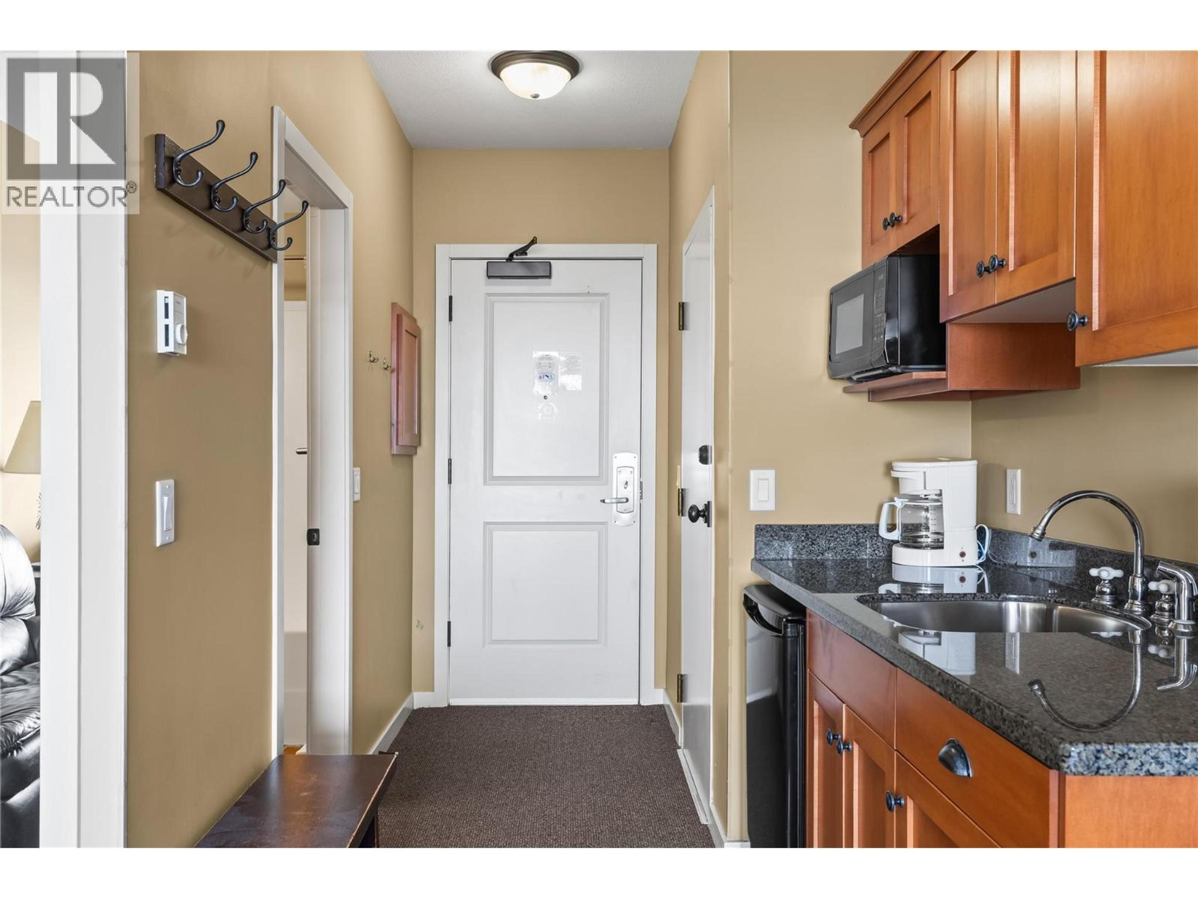 #308/308A 255 FEATHERTOP WAY - 27