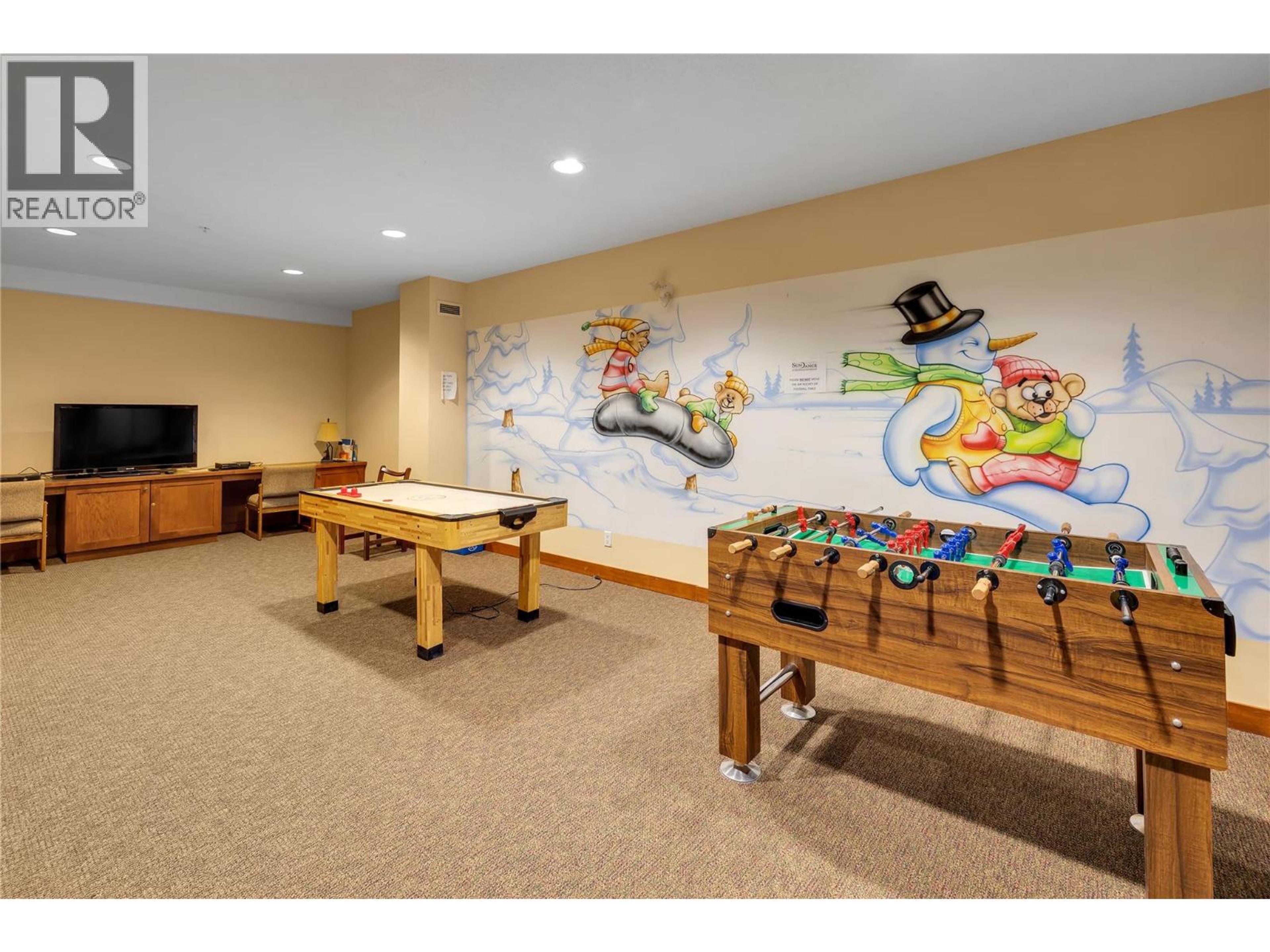 #308/308A 255 FEATHERTOP WAY - 46