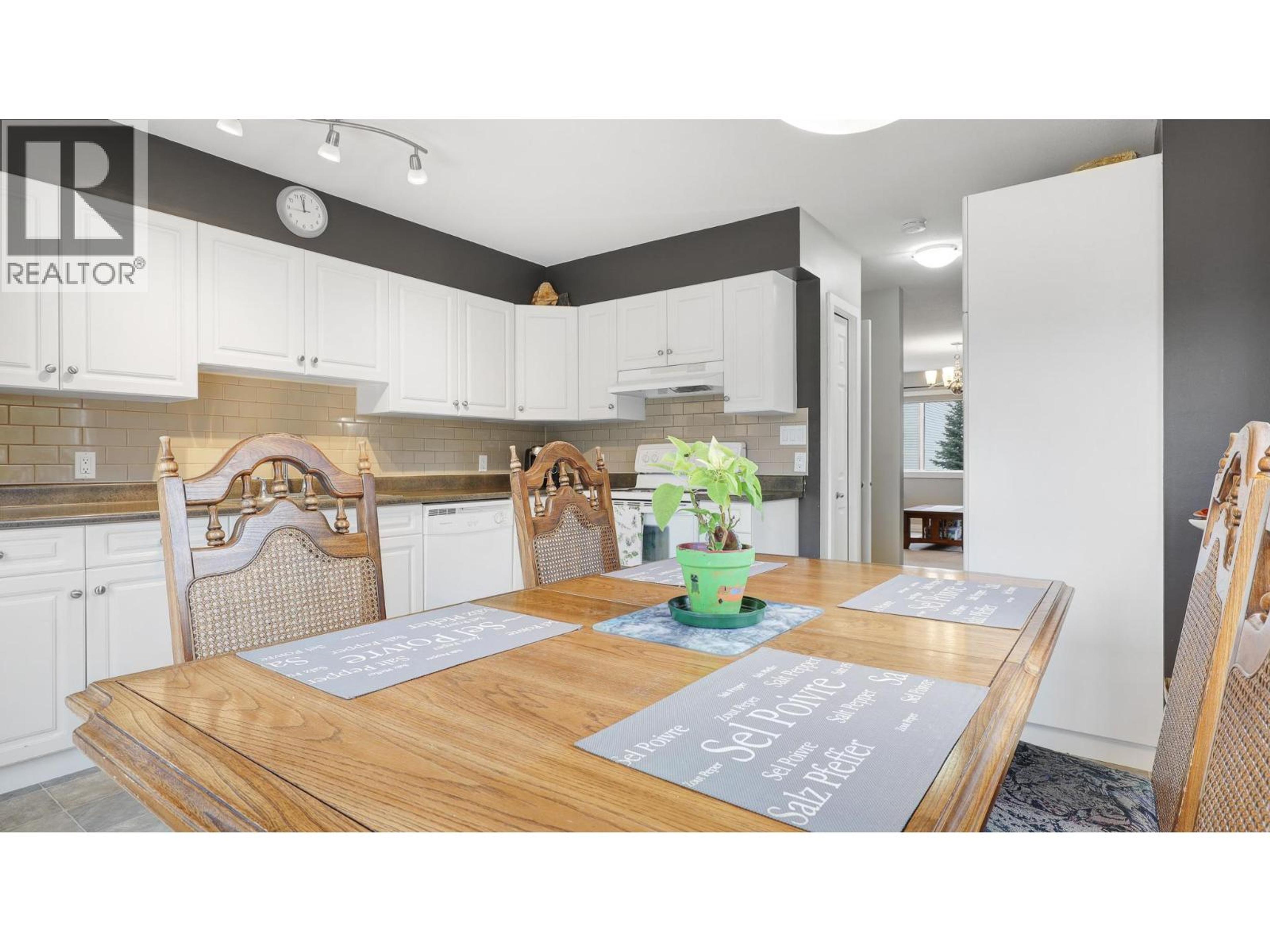 #501 200 BLACK FOREST TRAIL - 4