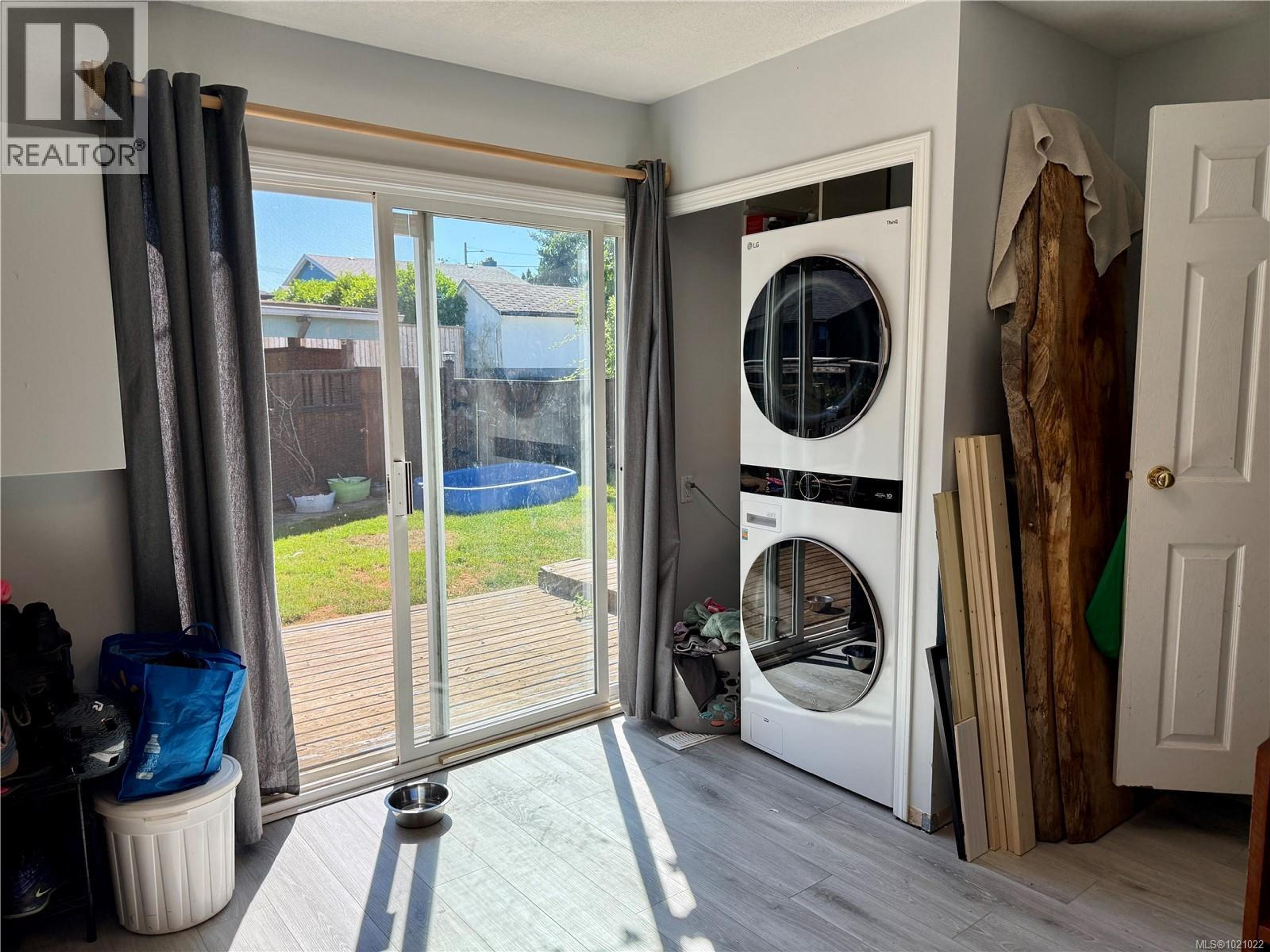 4021 8TH AVE - Image 10