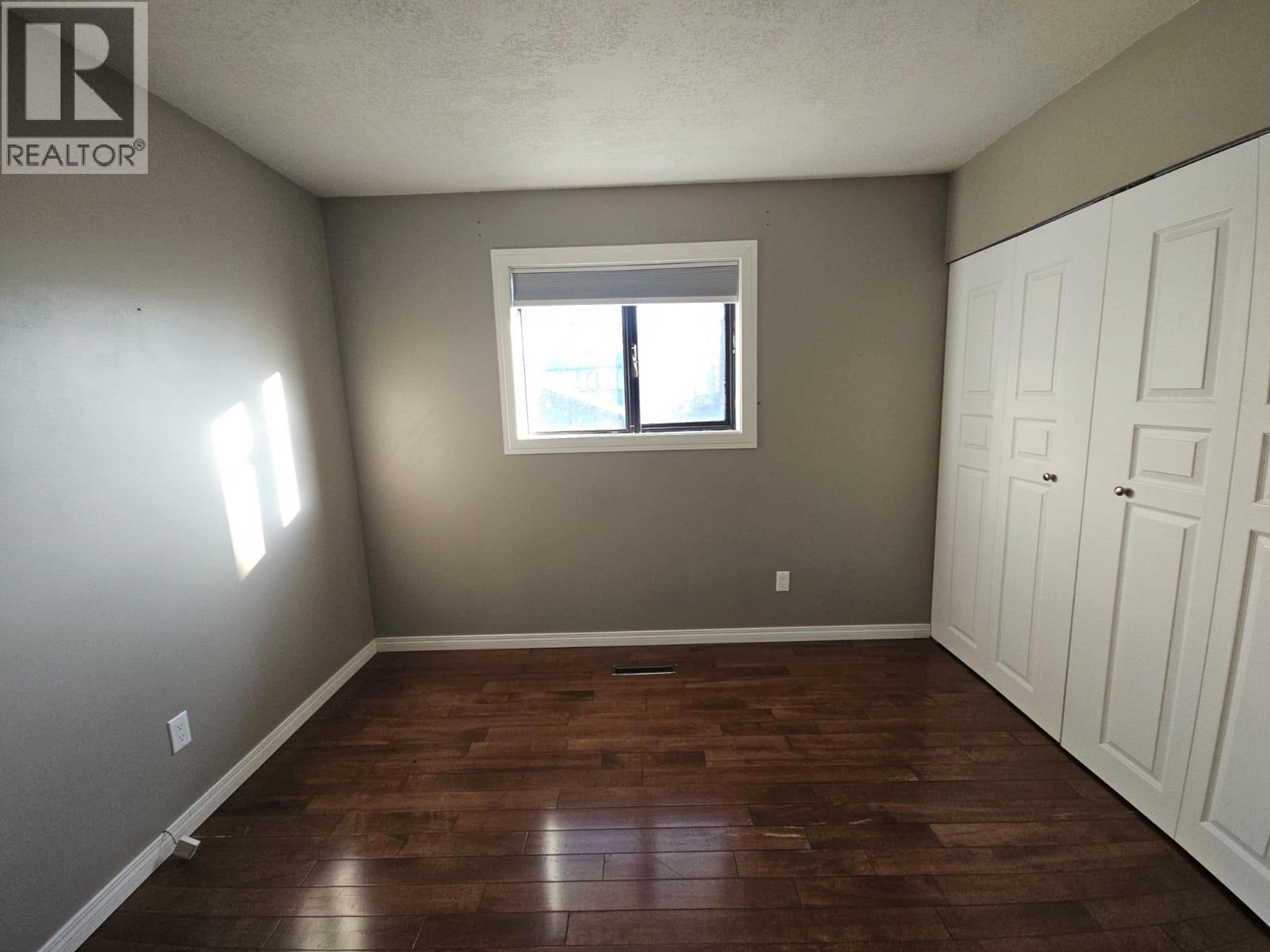 256 PEACE RIVER CRESCENT - 16