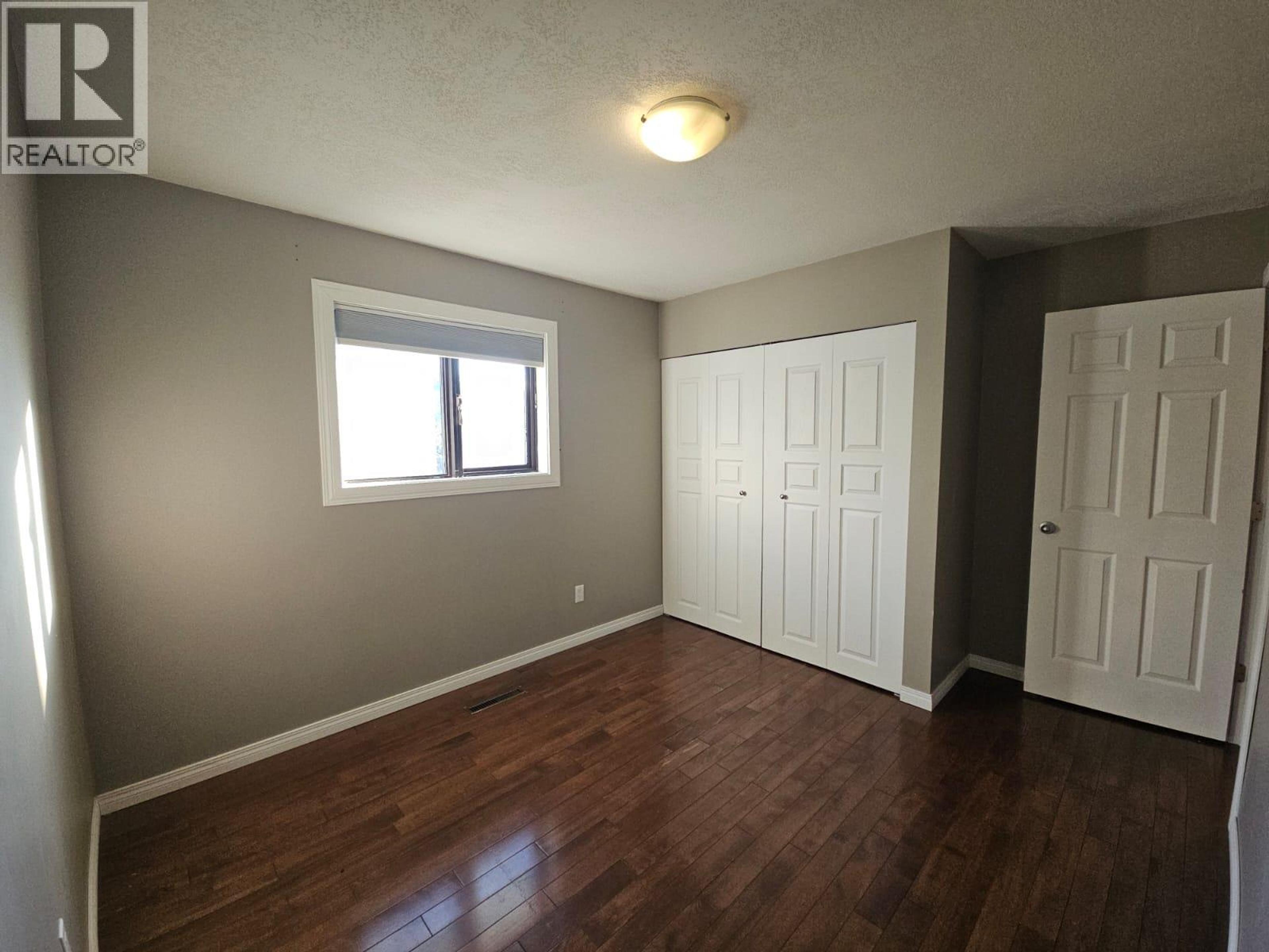 256 PEACE RIVER CRESCENT - 17