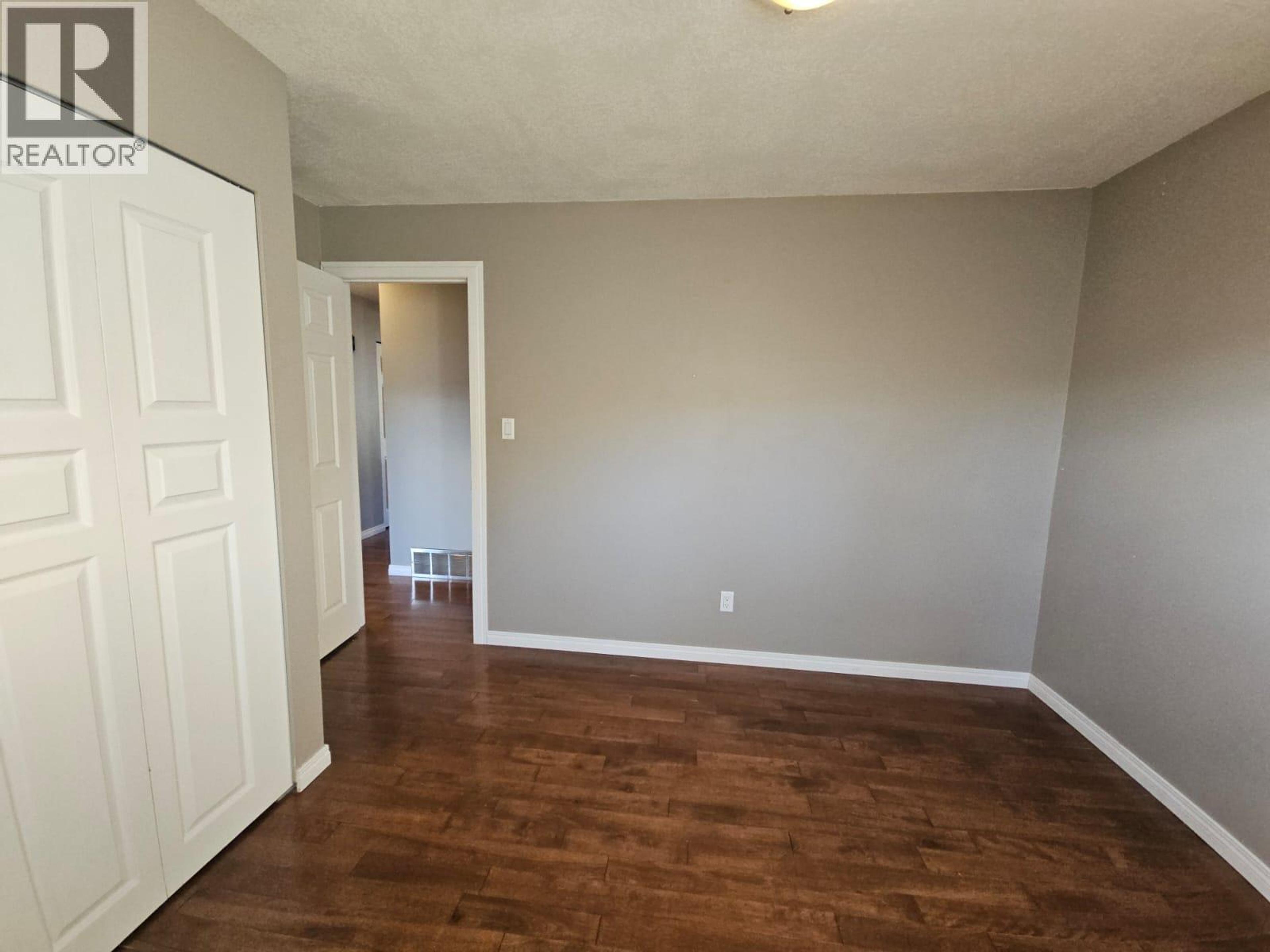 256 PEACE RIVER CRESCENT - 19