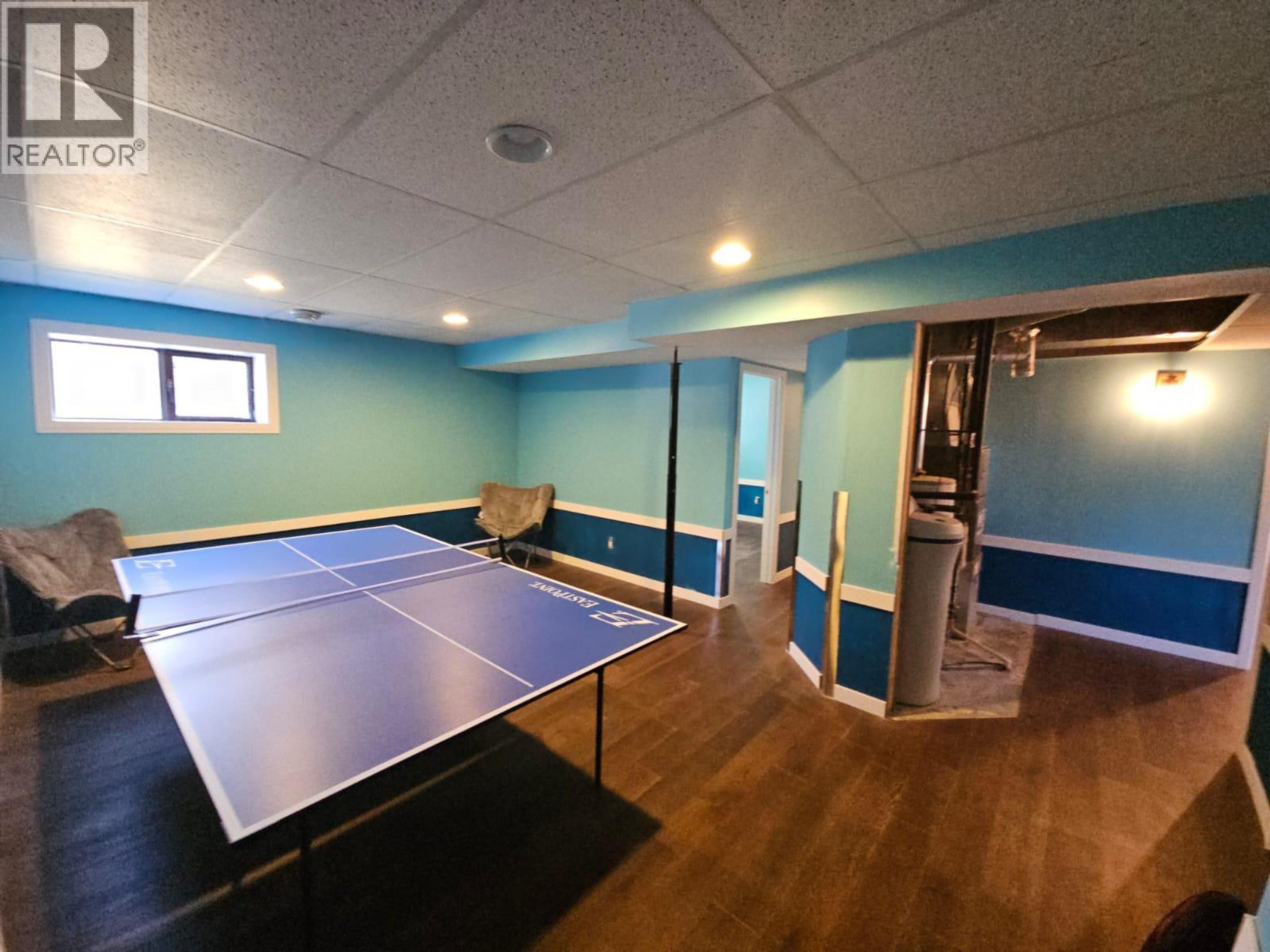 256 PEACE RIVER CRESCENT - 32