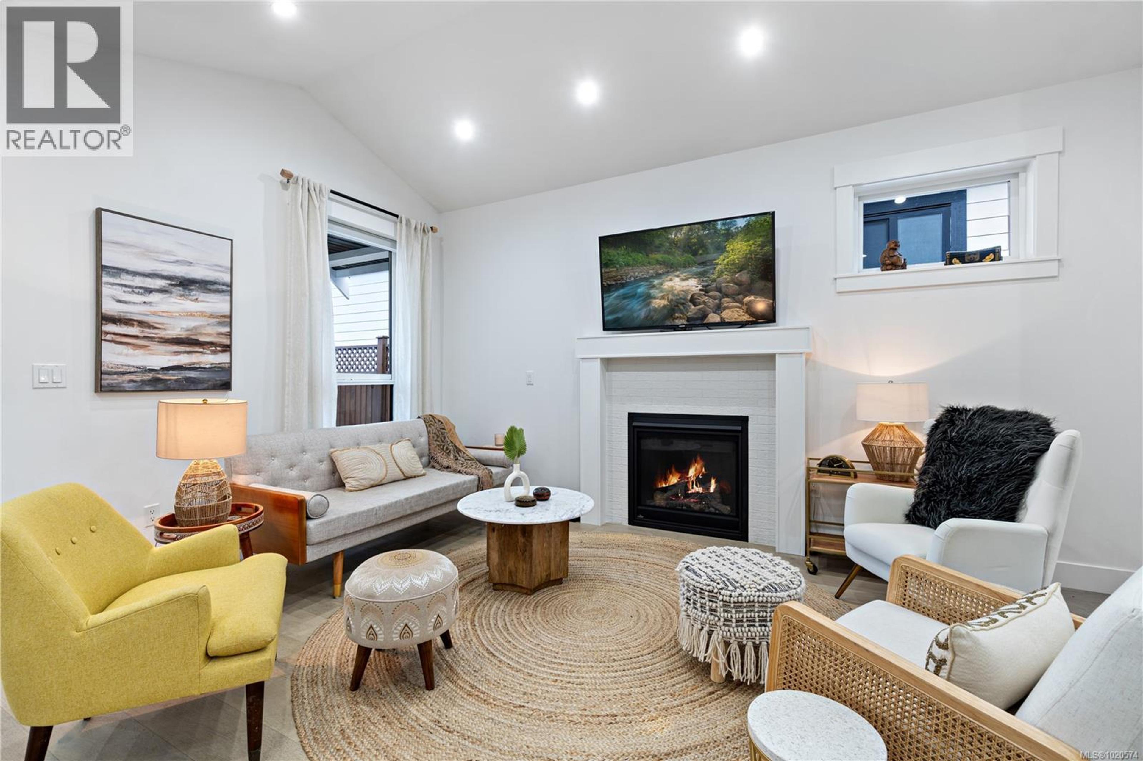 682 BRIARWOOD DR - 11