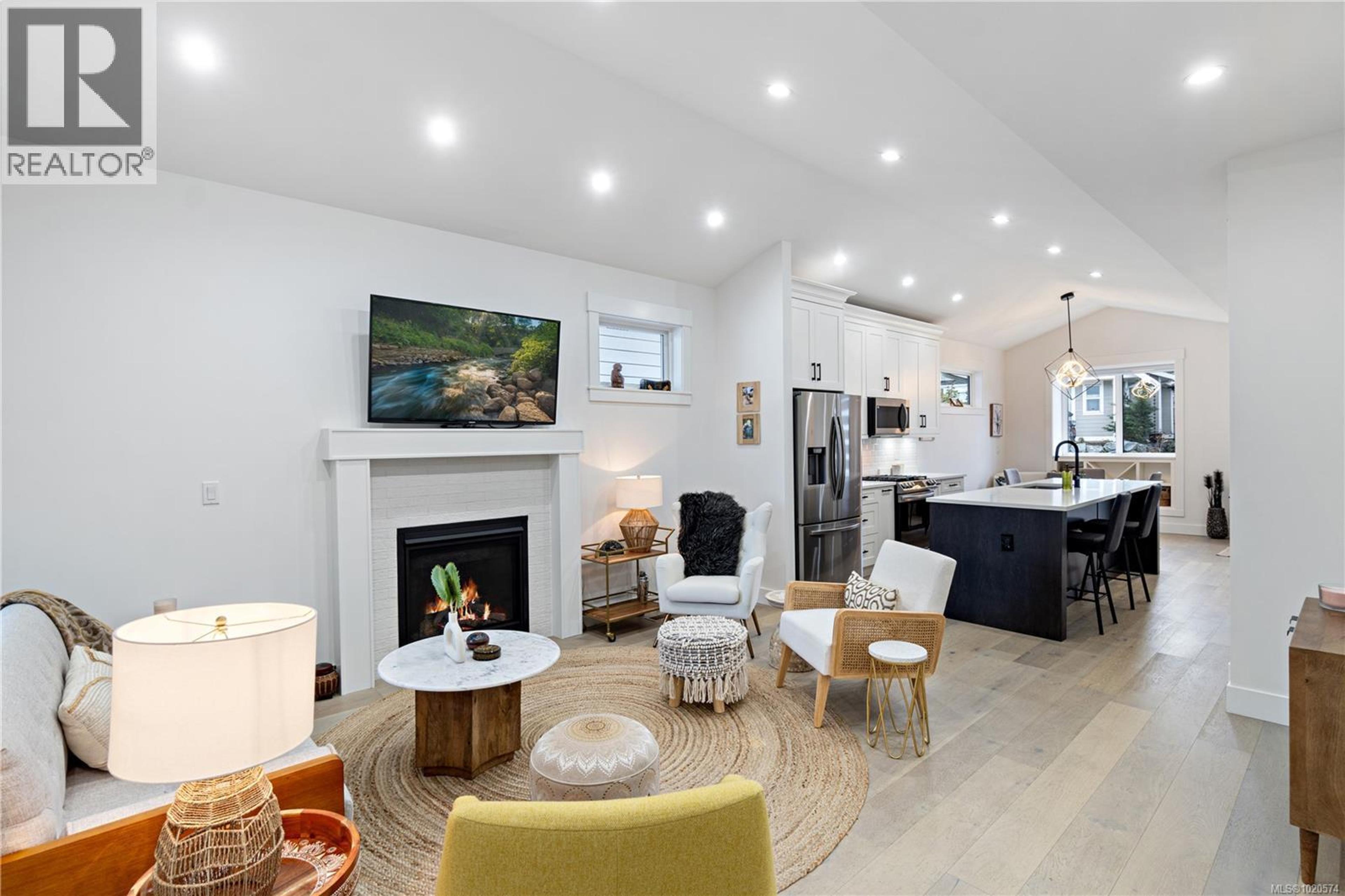 682 BRIARWOOD DR - 14