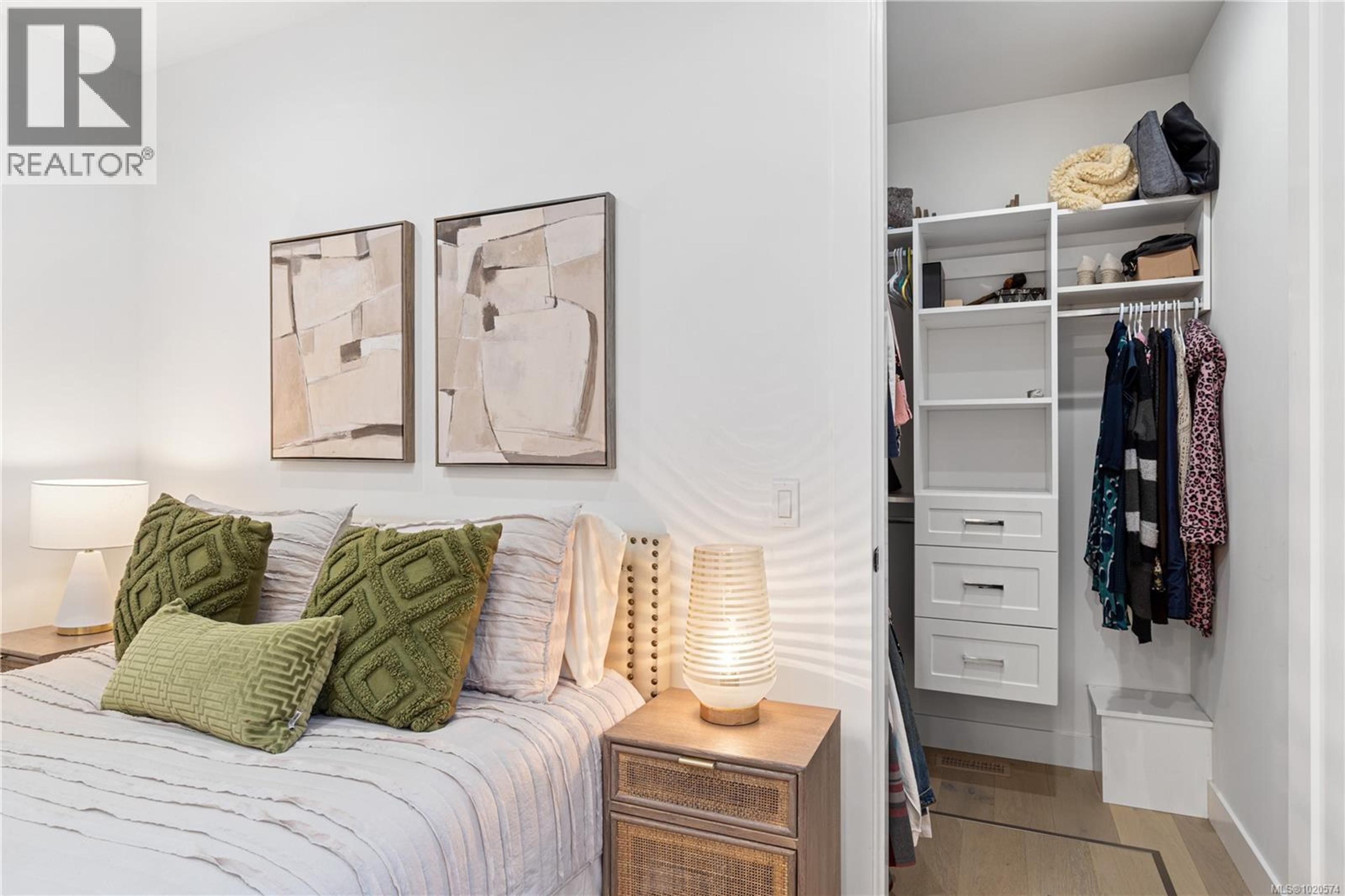 682 BRIARWOOD DR - 20