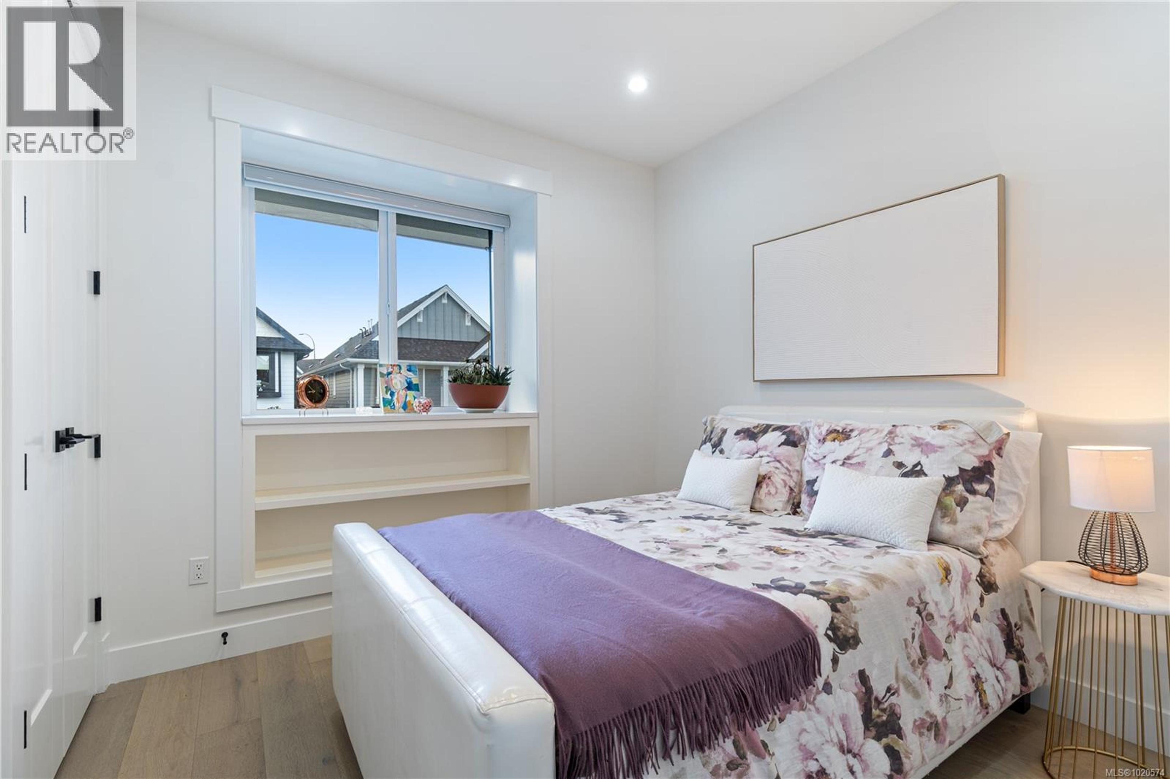 682 BRIARWOOD DR - 26