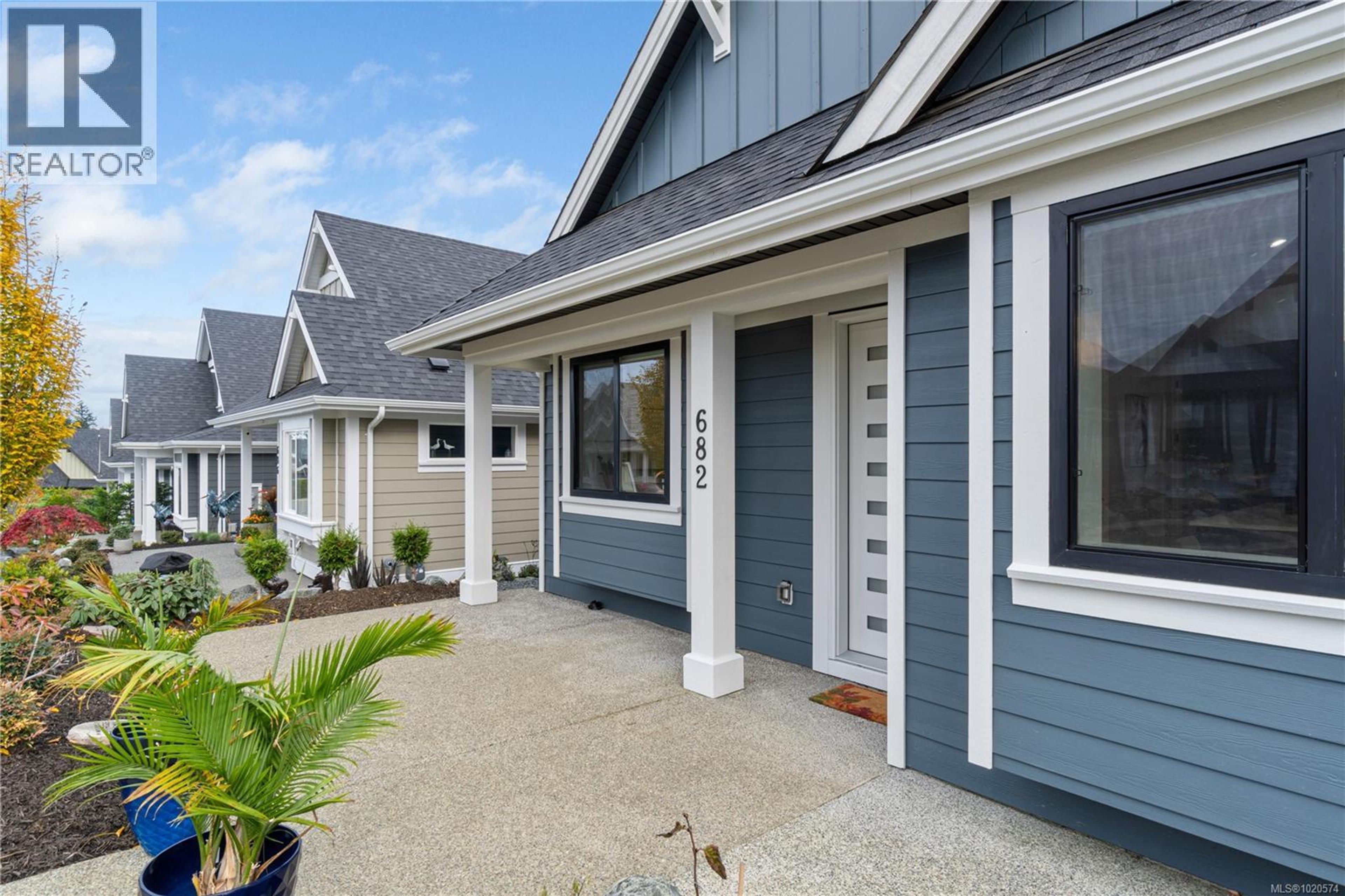 682 BRIARWOOD DR - 38