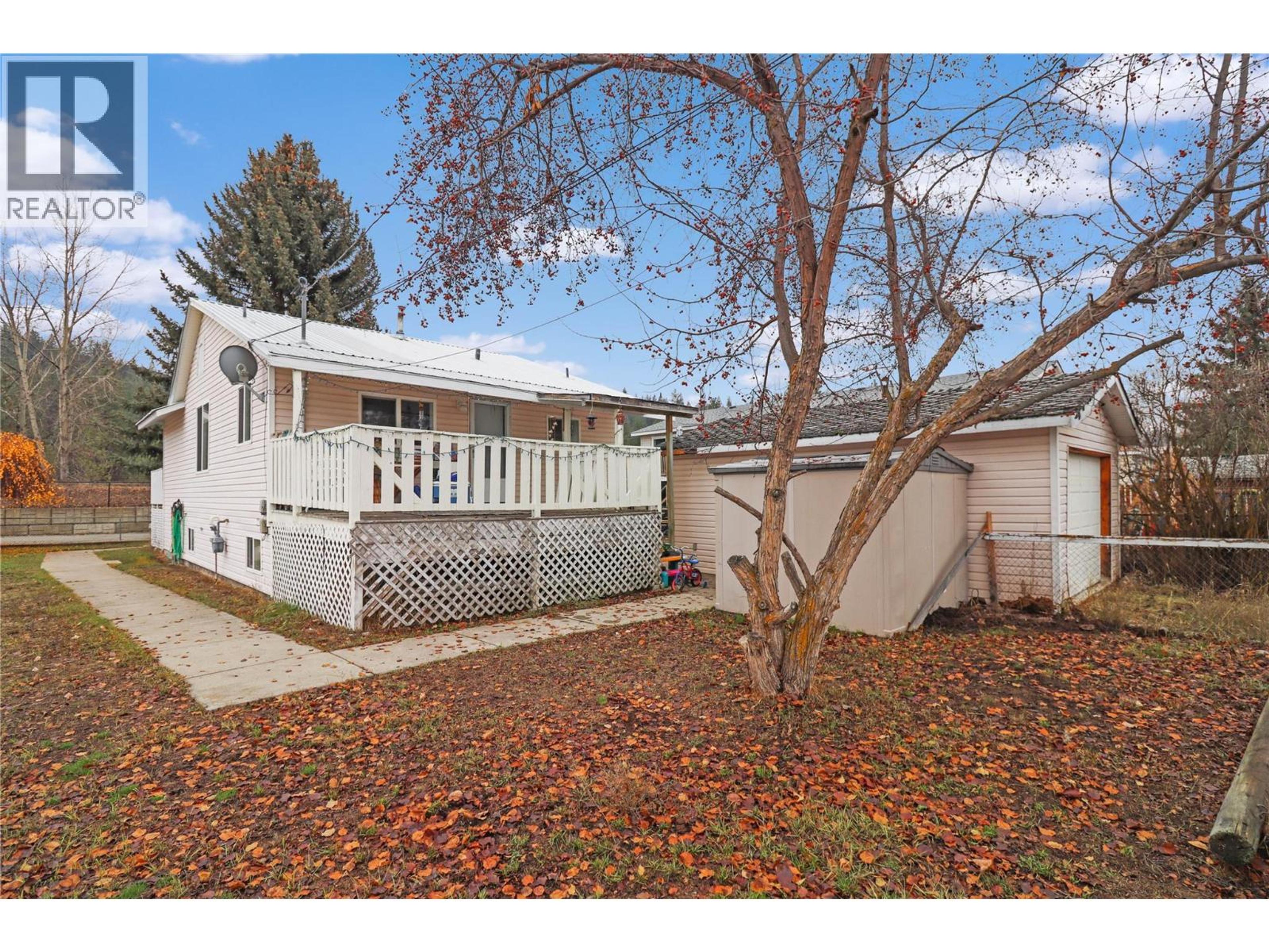 359 WATERFRONT AVENUE - Image 2