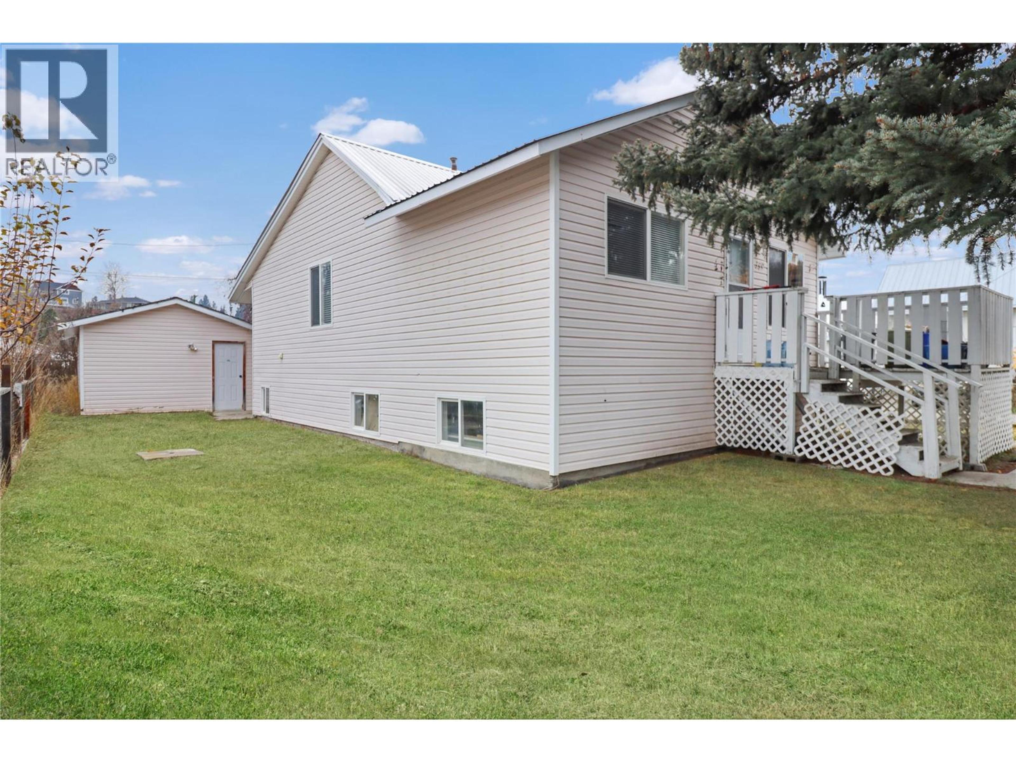 359 WATERFRONT AVENUE - Image 4