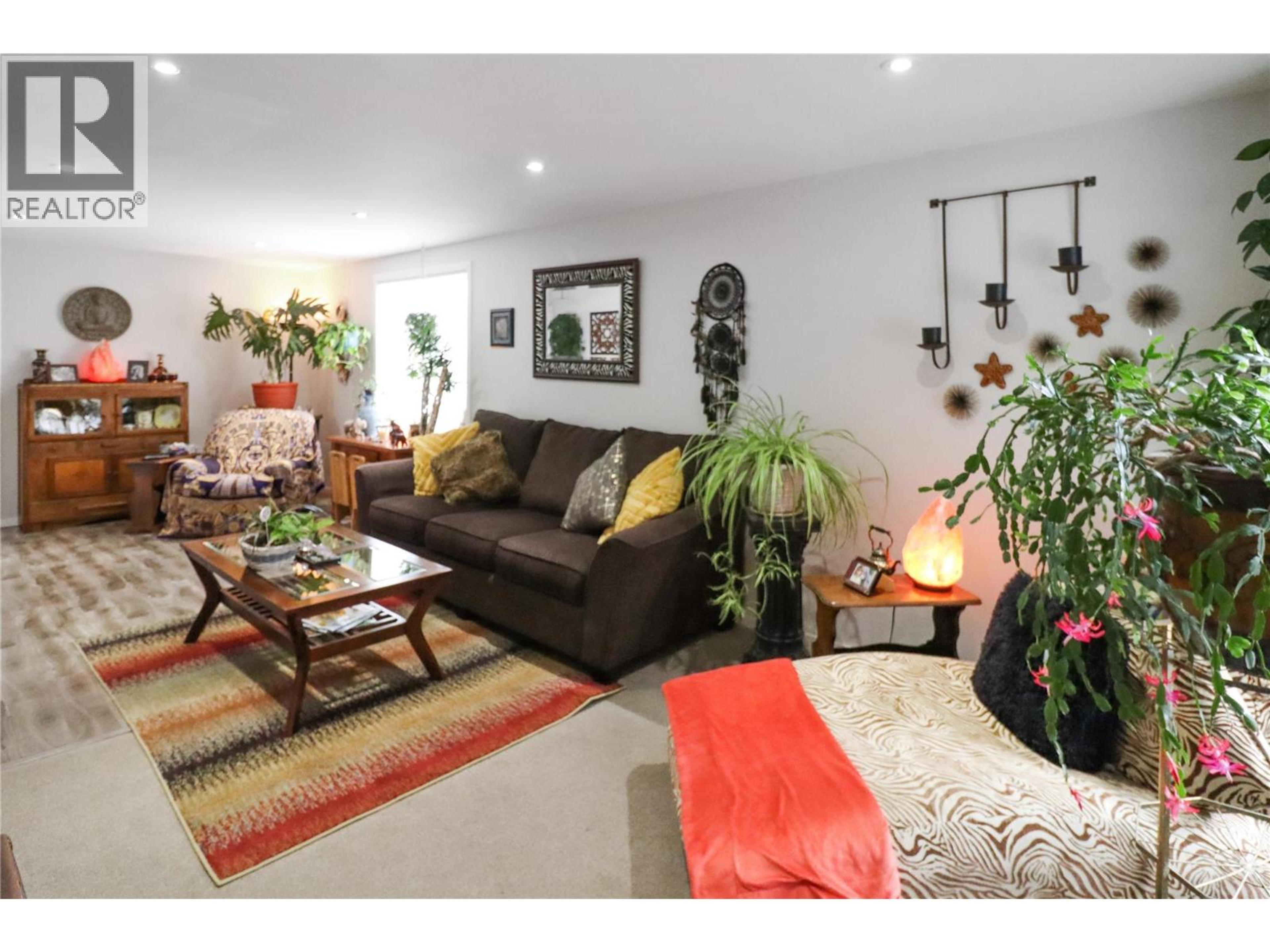 359 WATERFRONT AVENUE - Image 6