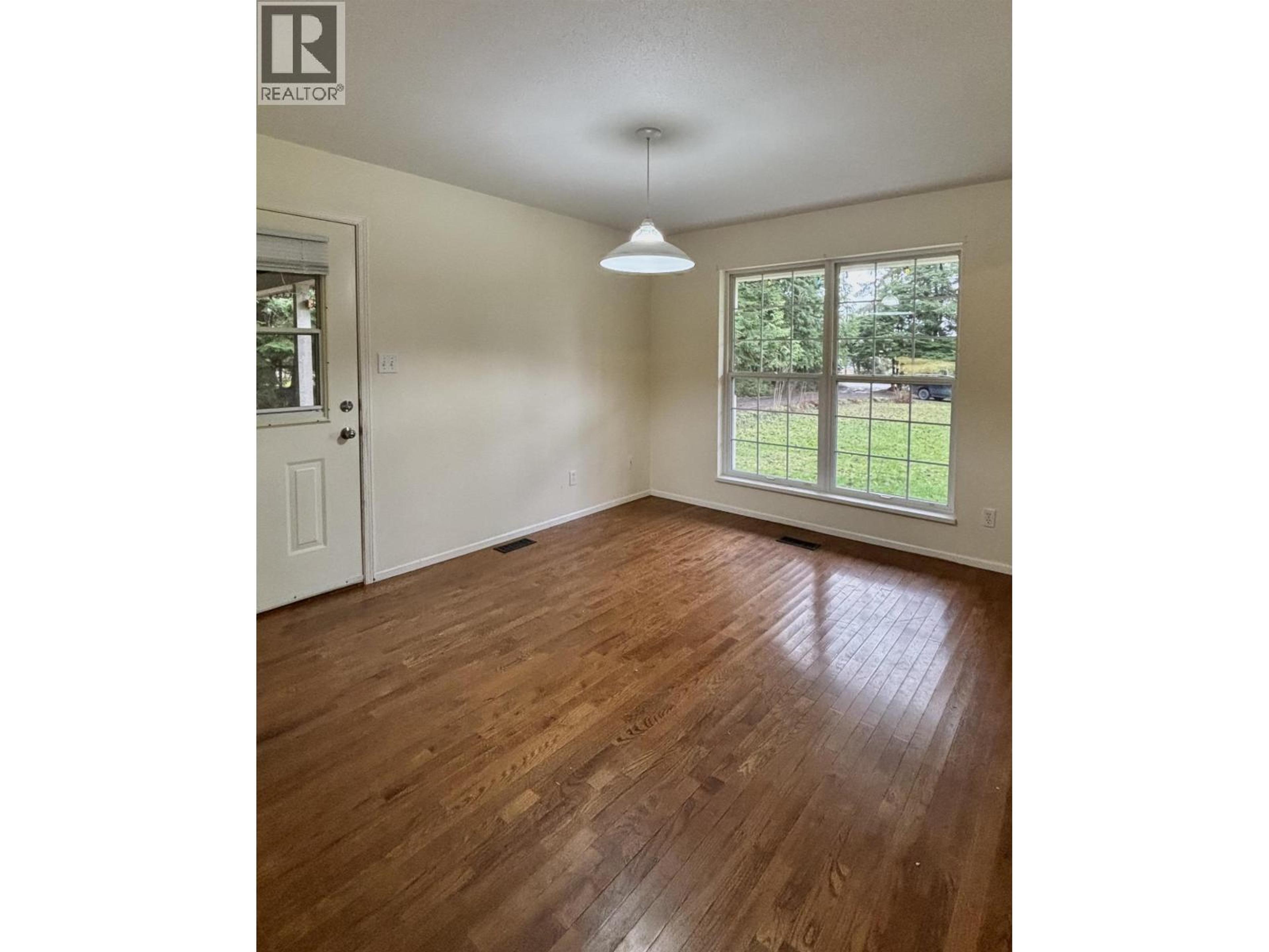 4404 EBY STREET - Image 8